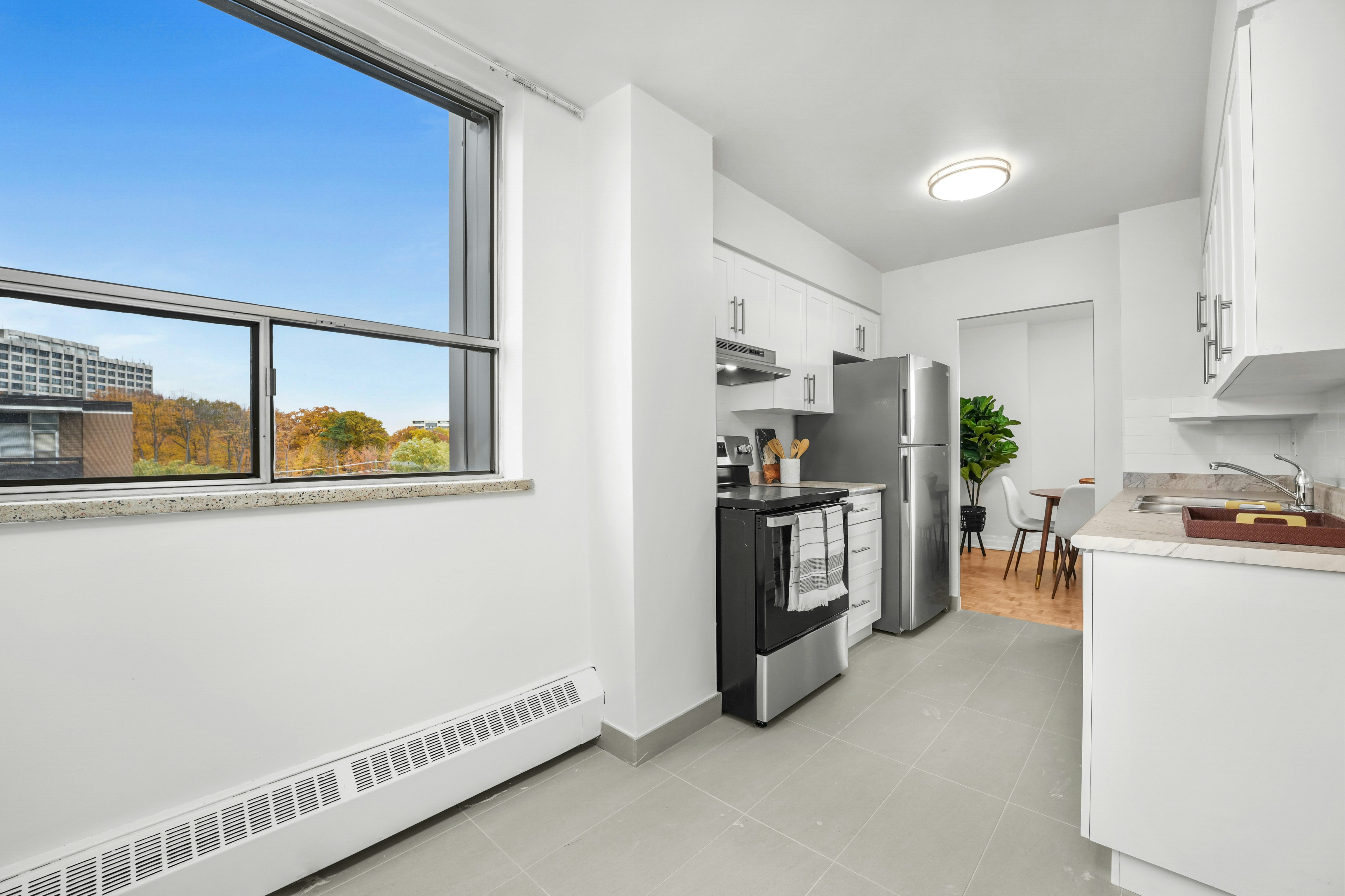 1 BD-53 Warrender Avenue, Toronto, ON, M9B 5Z7 - 11