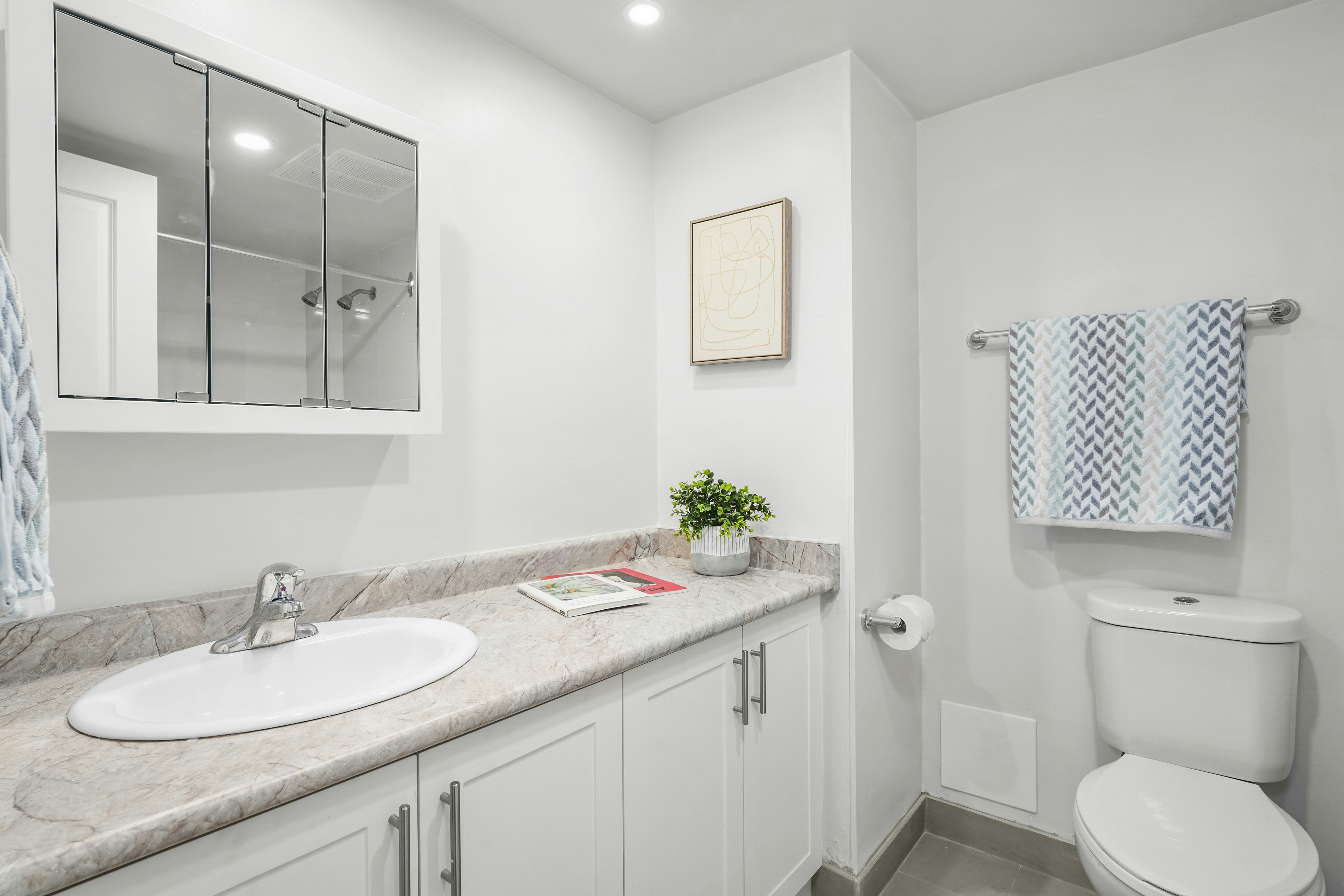 1 BD-53 Warrender Avenue, Toronto, ON, M9B 5Z7 - 14