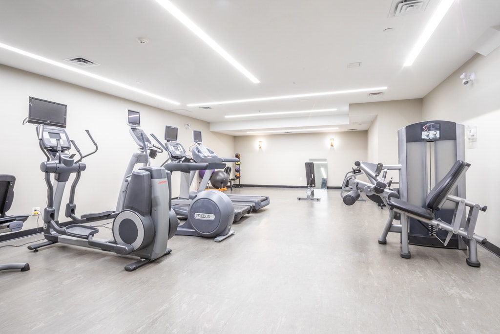 Bachelor-7 Walmer Road, Toronto, ON, M5R 2W8 - 6