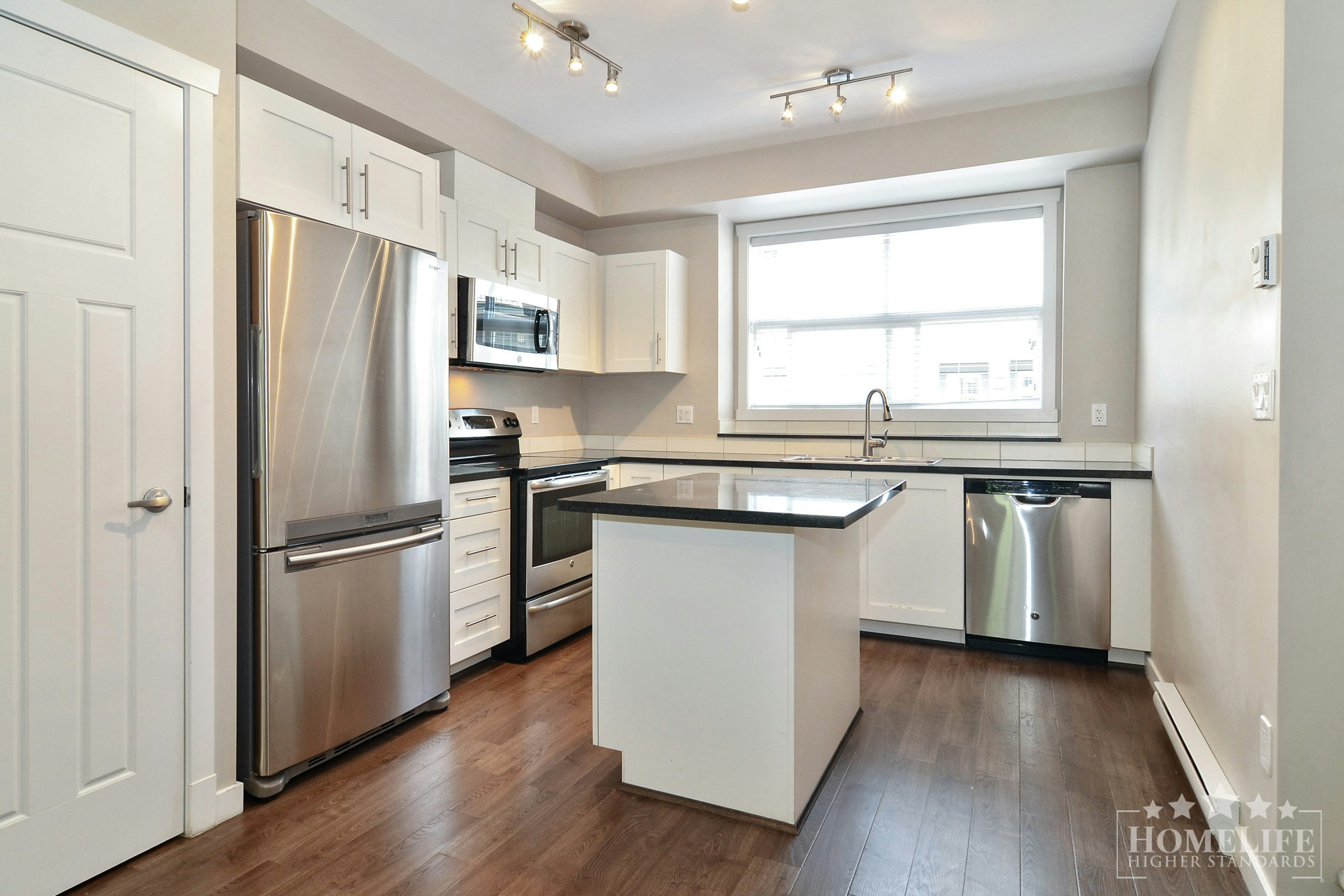 79-6123 138 Street, Surrey, BC, V3X 1E8 - 6
