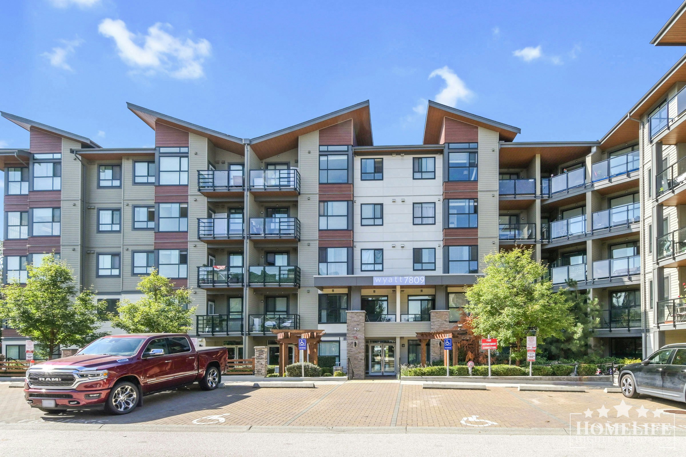 501-7809 209 Street, Langley, BC, V2Y 3N6