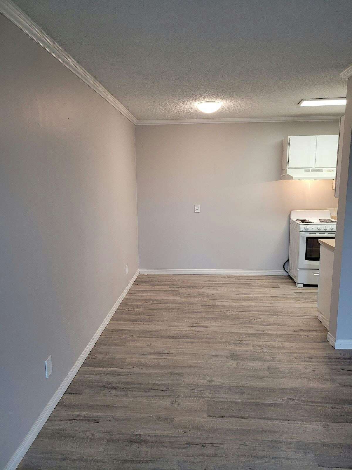 301-333 43 Avenue West, Claresholm, AB, T0L 0T0 - 6