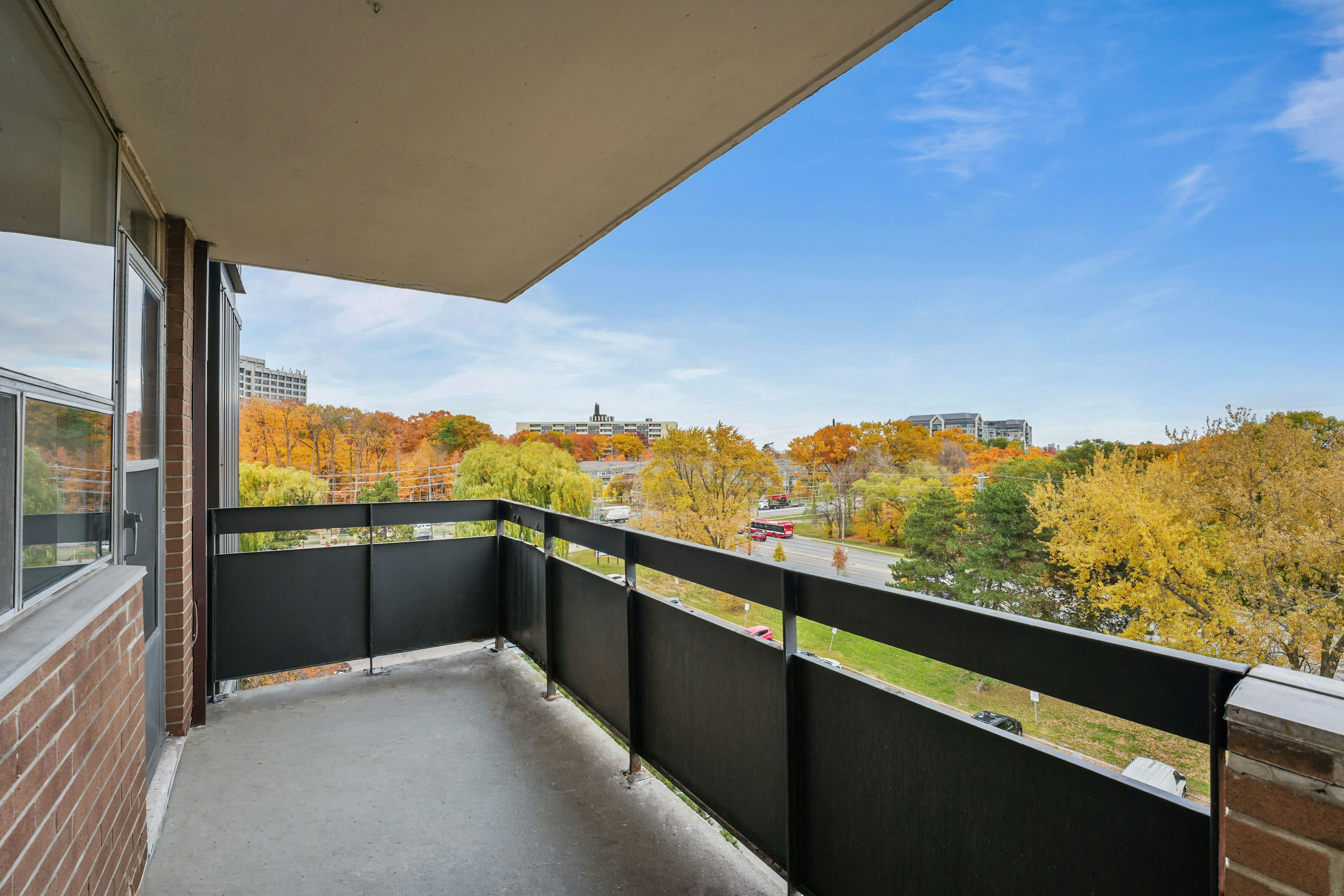 1 BD-35 Warrender Avenue, Toronto, ON, M9B 5Z5 - 13