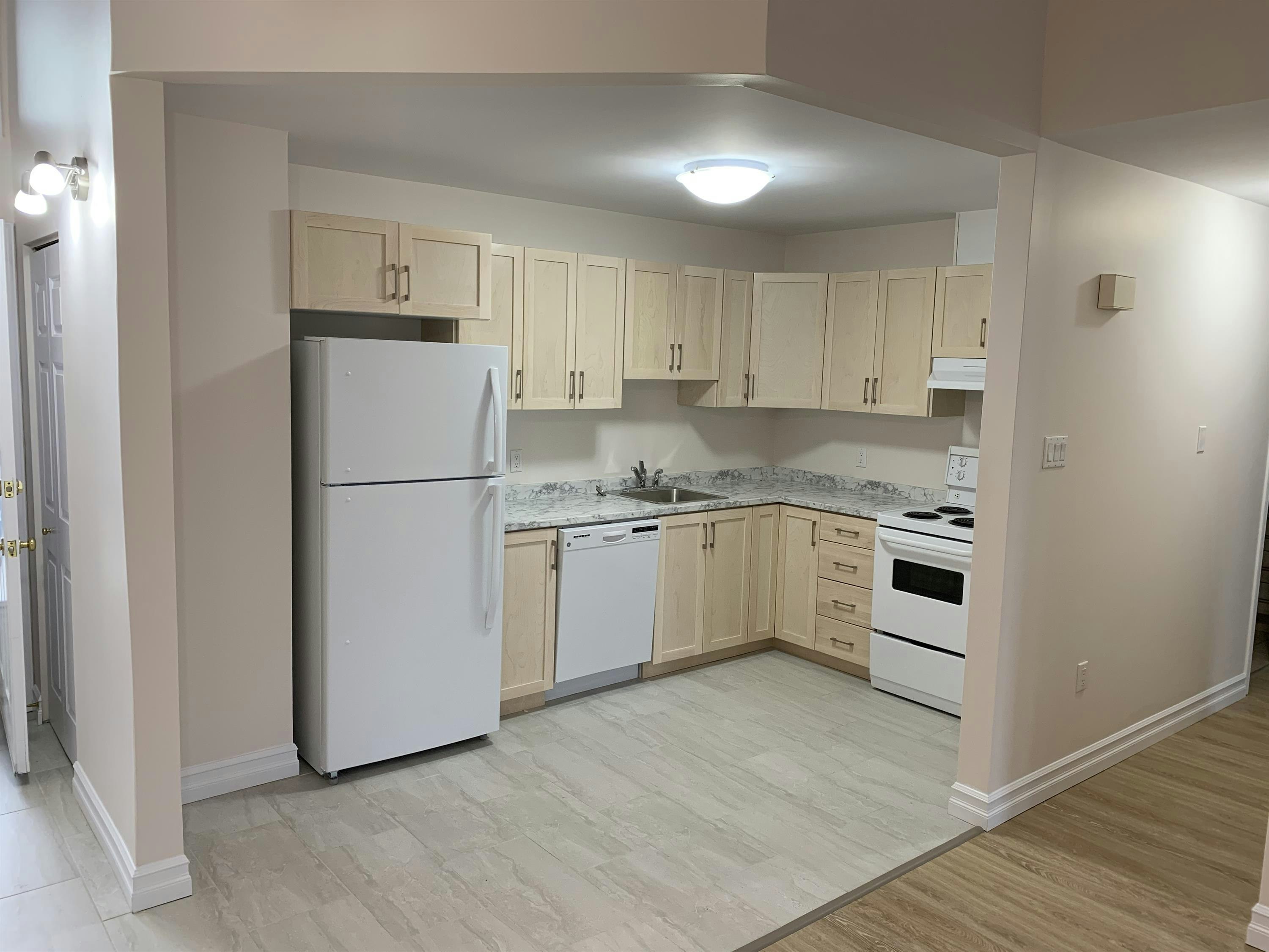 511-5 Brookdale Court, Dartmouth, NS, B3A 4P7 - 2