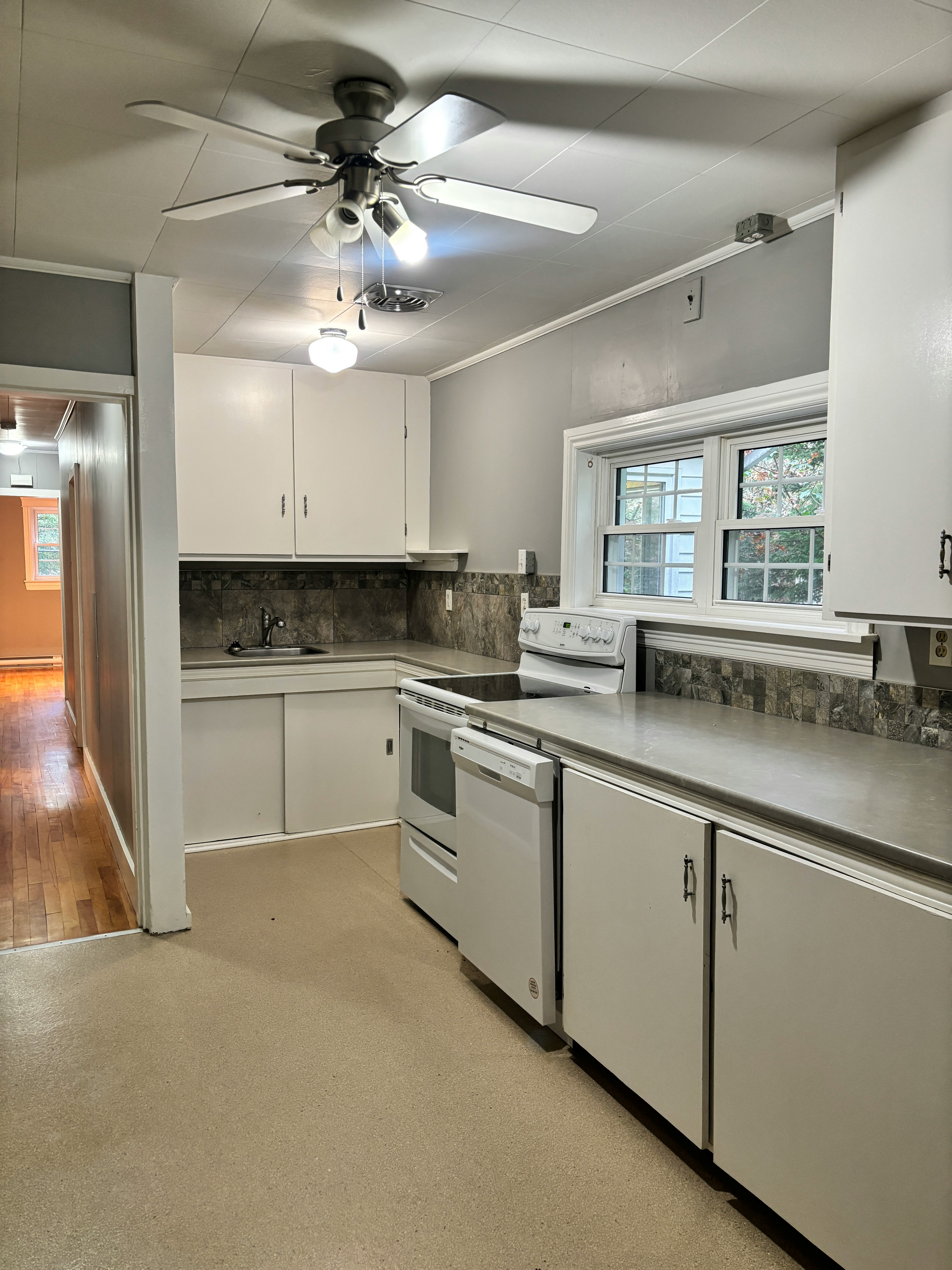 1-80 Fenwick Street, Dartmouth, NS, B2Y 2J6 - 11