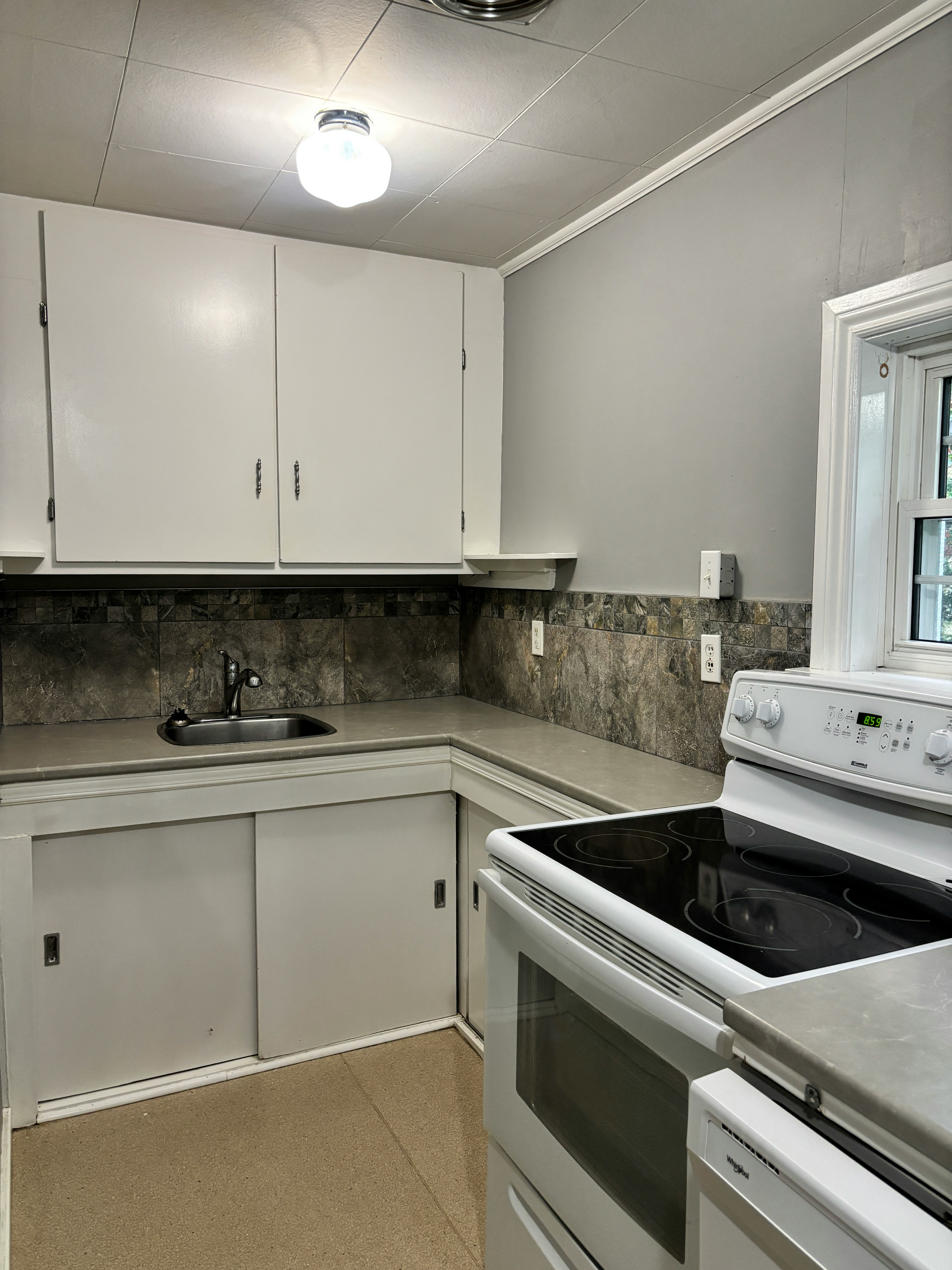 1-80 Fenwick Street, Dartmouth, NS, B2Y 2J6 - 9