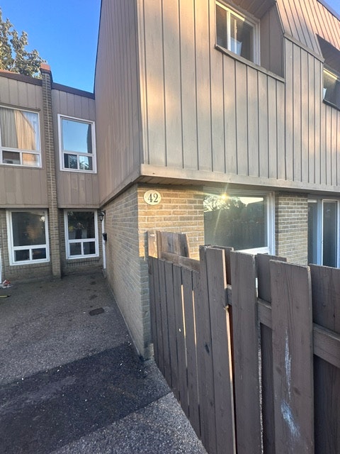 42-81 Eagen Drive, Kitchener, ON, N2M 5C7 - 16