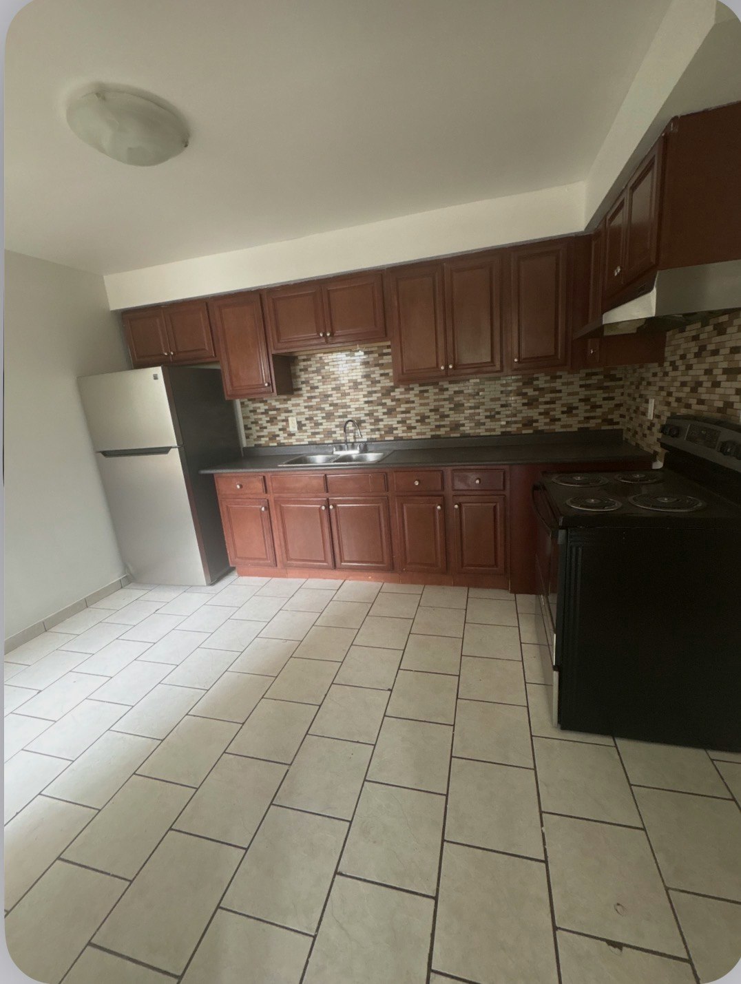 42-81 Eagen Drive, Kitchener, ON, N2M 5C7 - 4