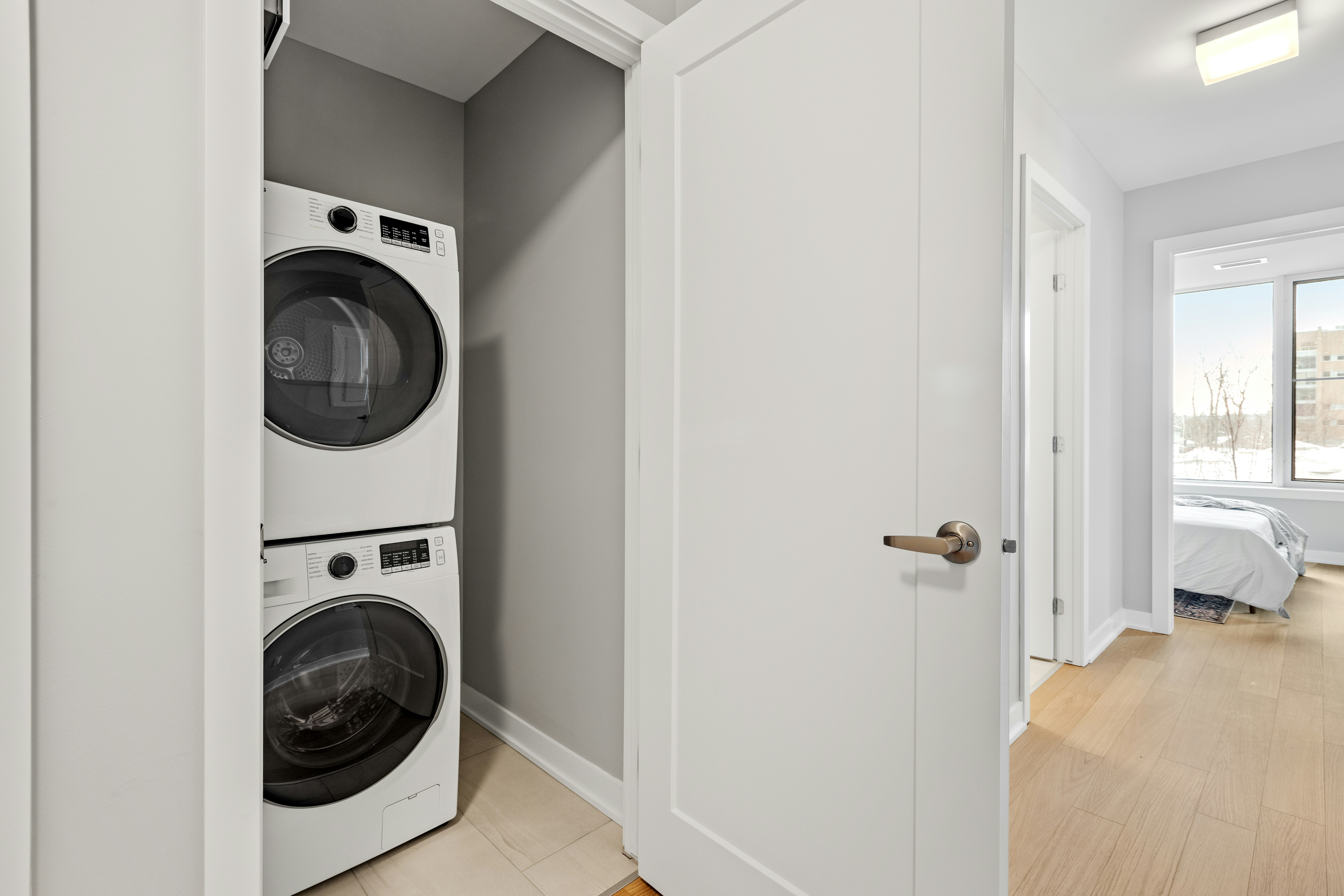 206-360 Deschâtelets Avenue, Ottawa, ON, K1S 5Y1 - 4