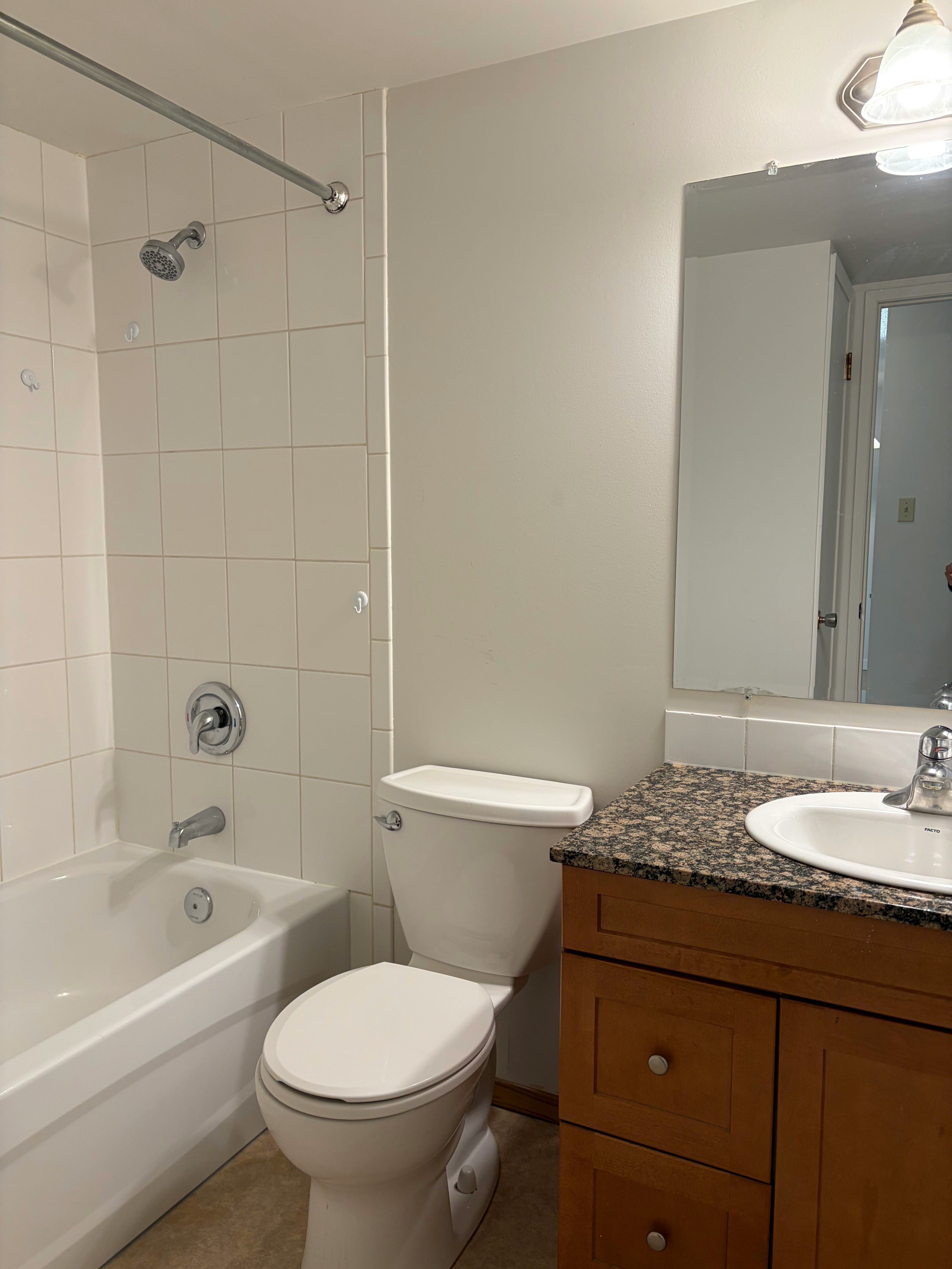 204-604 1 Avenue Northwest, Calgary, AB, T2N 0A3 - 6