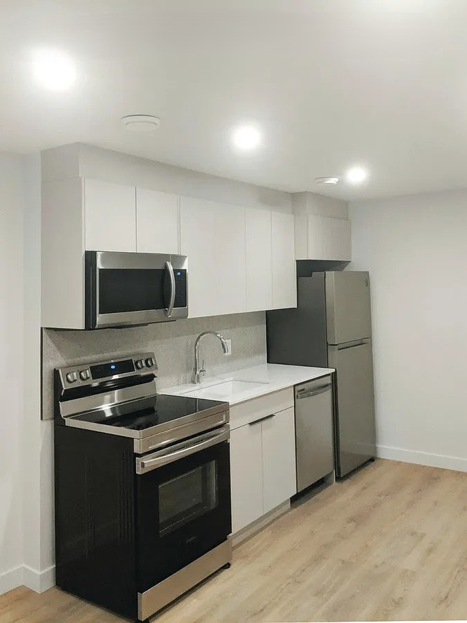U1B - 3002B 27 St SW,  , Calgary, AB, T2T 5C2 - 7