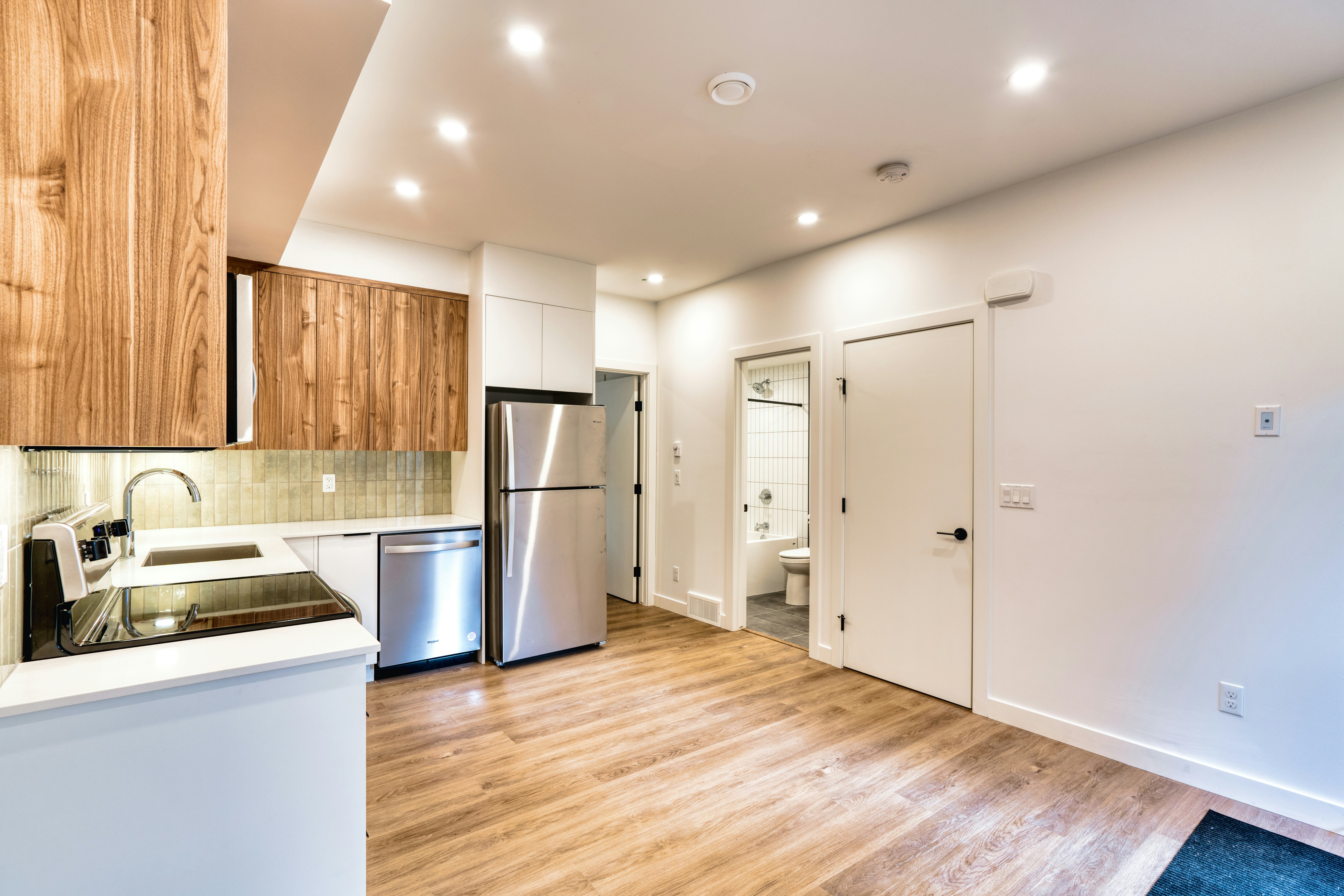 304B-38  Avenue Northwest, Calgary, AB, T2K 0Z8 - 4