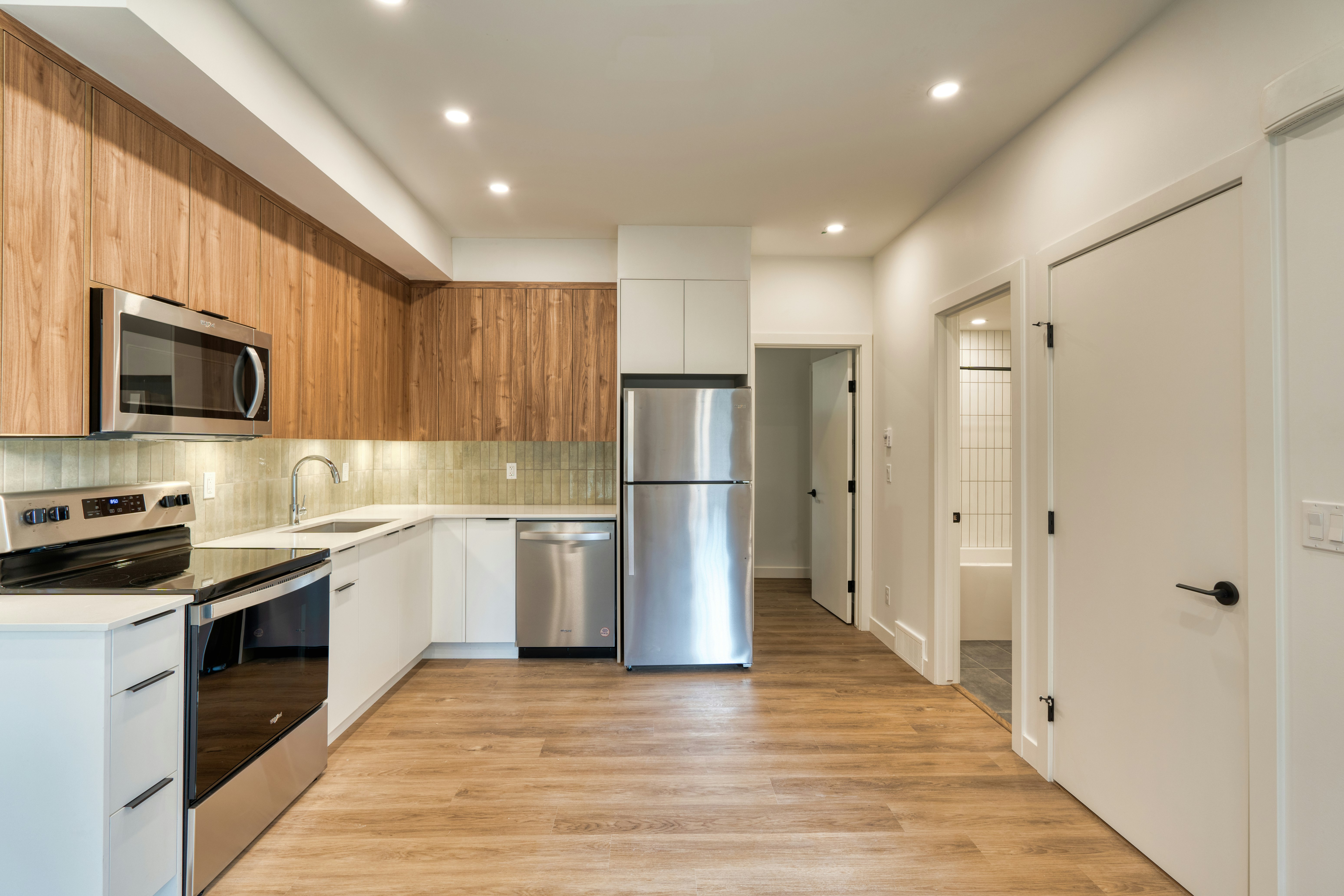 304B-38  Avenue Northwest, Calgary, AB, T2K 0Z8 - 3