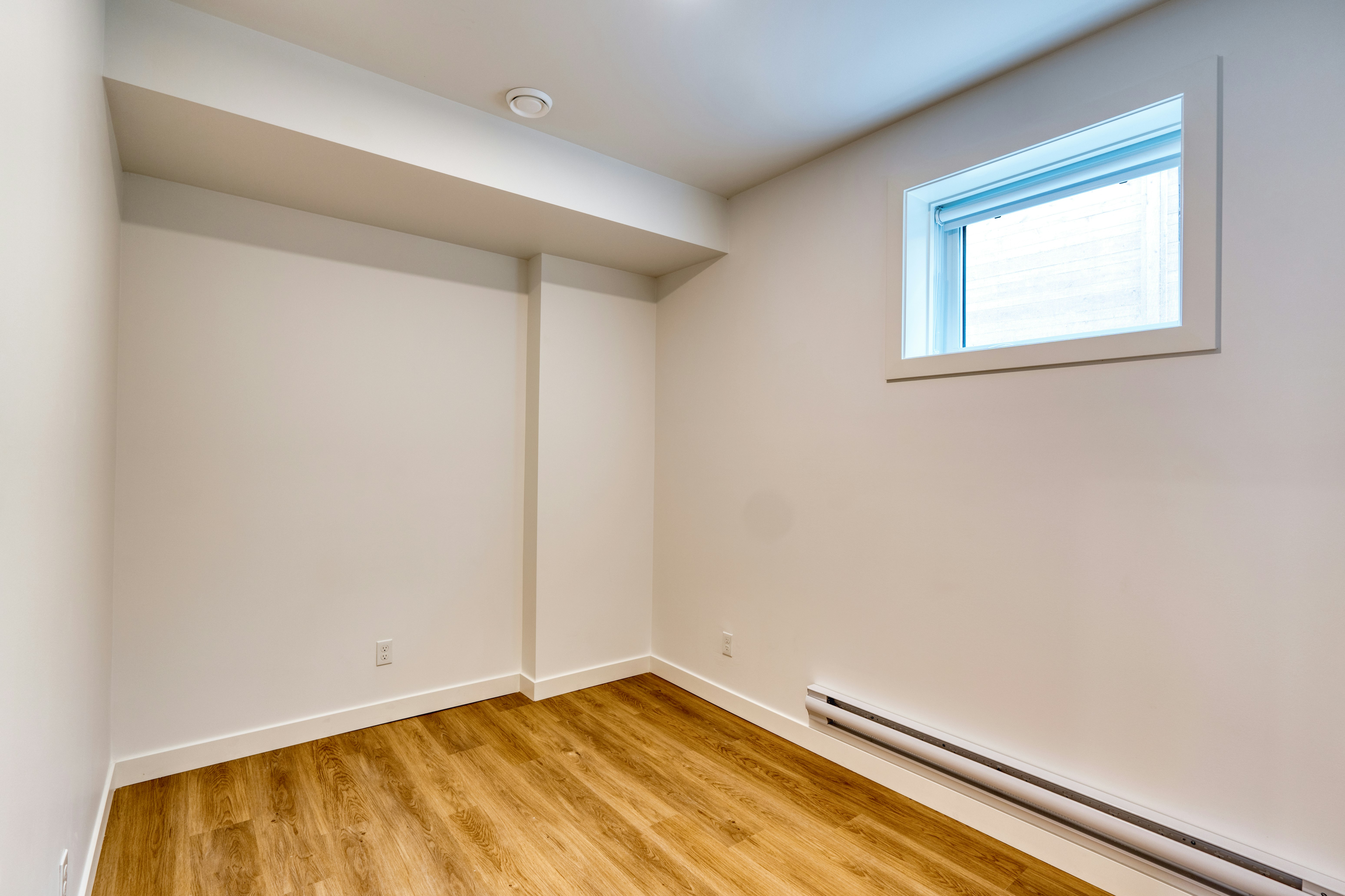 308B-38  Avenue Northwest, Calgary, AB, T2K 0Z8 - 8