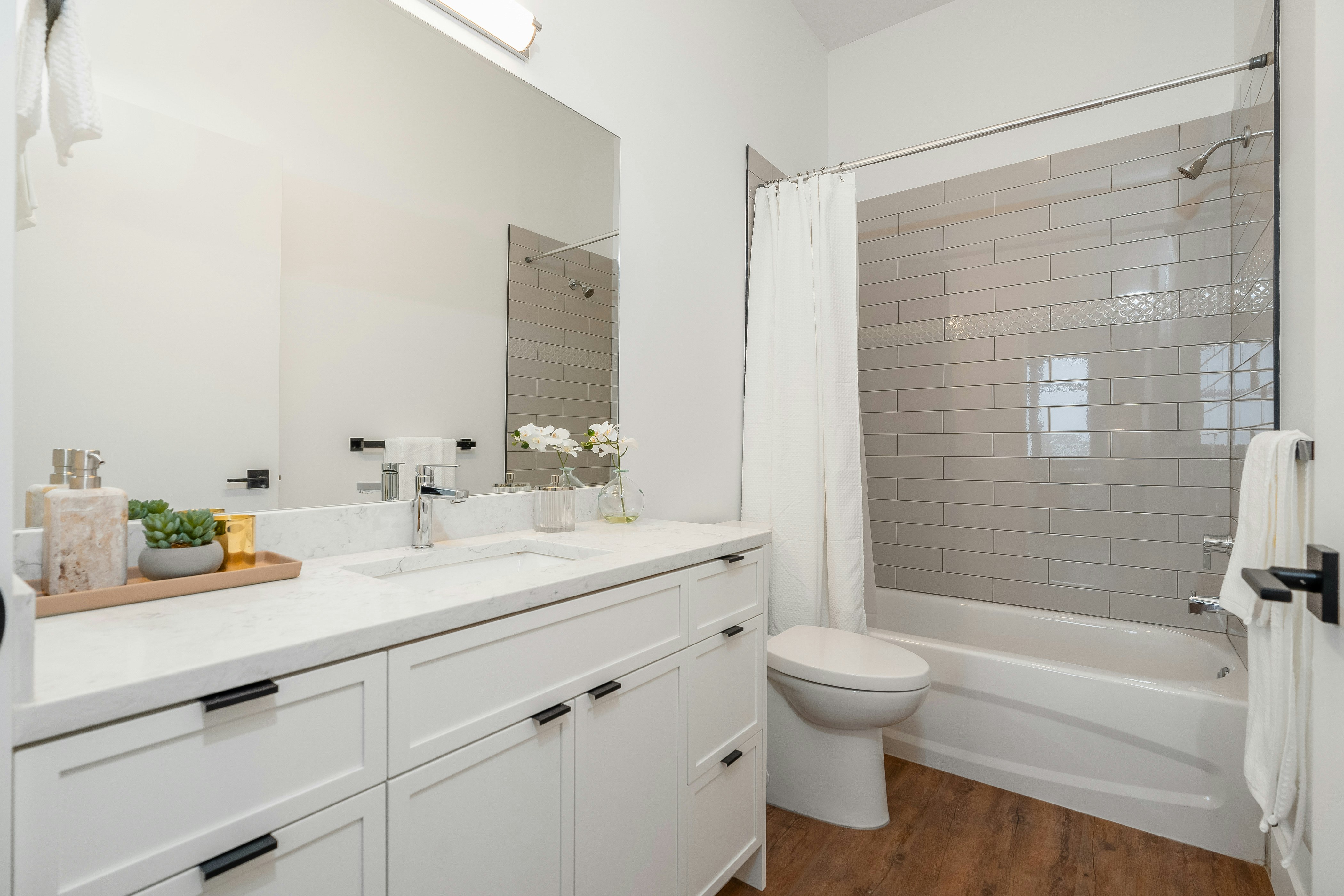 204-1523 Davie Street, Vancouver, BC, V6G 3A2 - 13