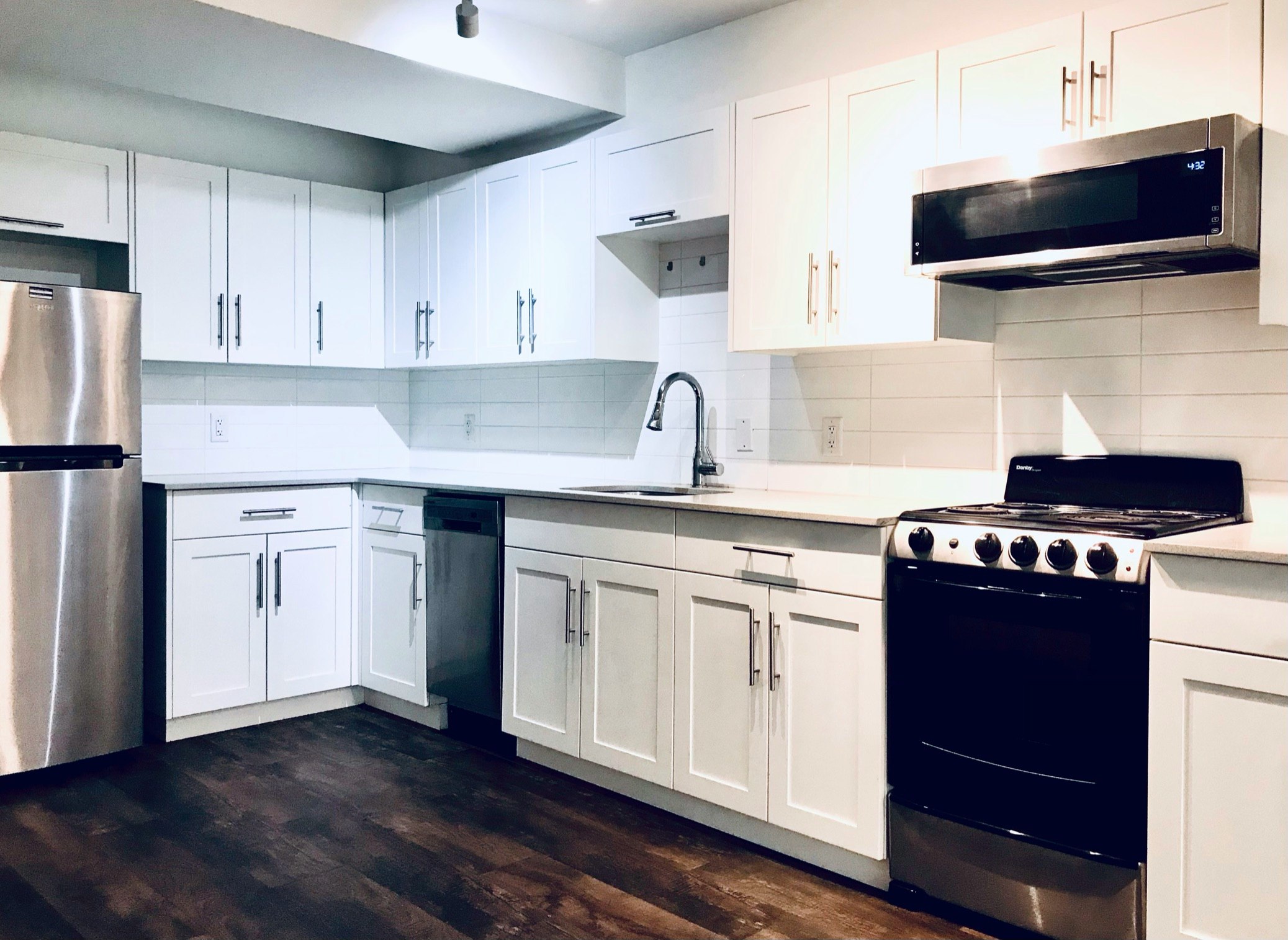 1530-1530 Henshaw Lane, Vancouver, BC - 2