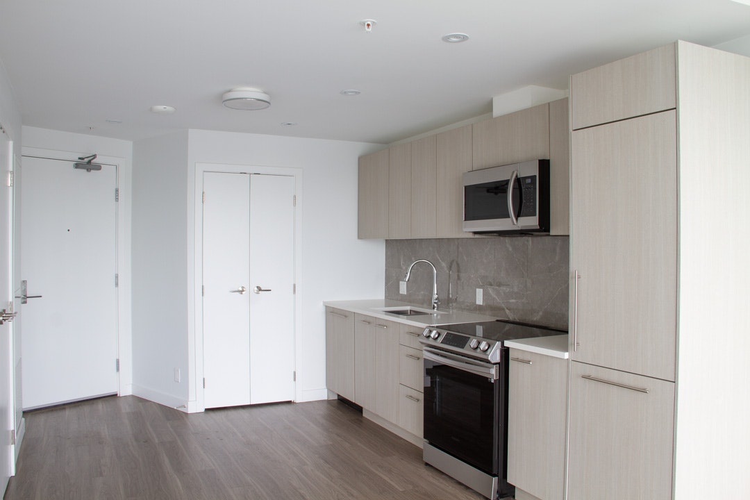 1009-723 Main Street, West Vancouver, BC, V7T 1A1 - 3