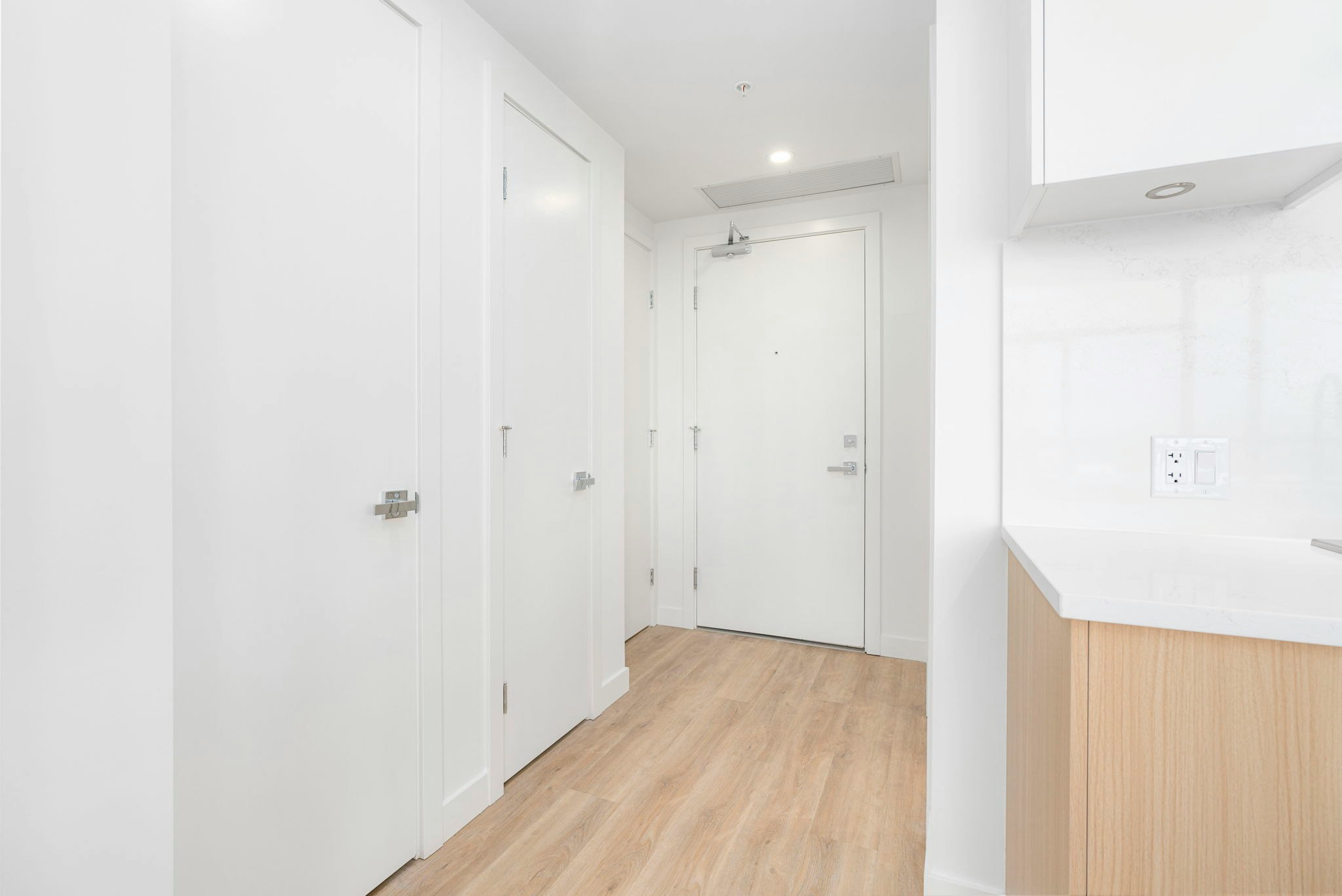 2707-9675 King George Boulevard, Surrey, BC, V3T 0T7 - 5