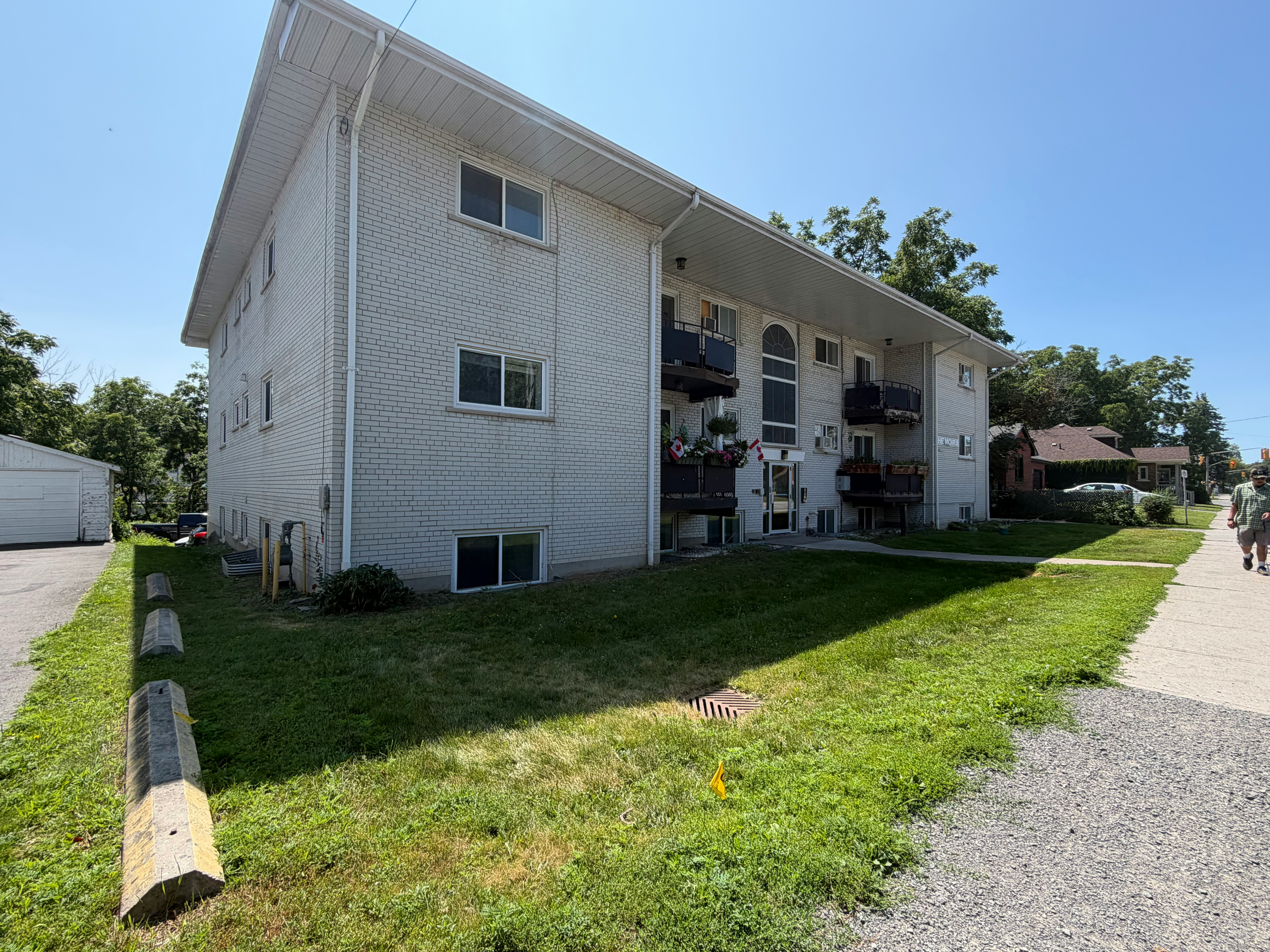 102-37 Moira Steet East, Belleville, ON, K8P 2S3 - 2