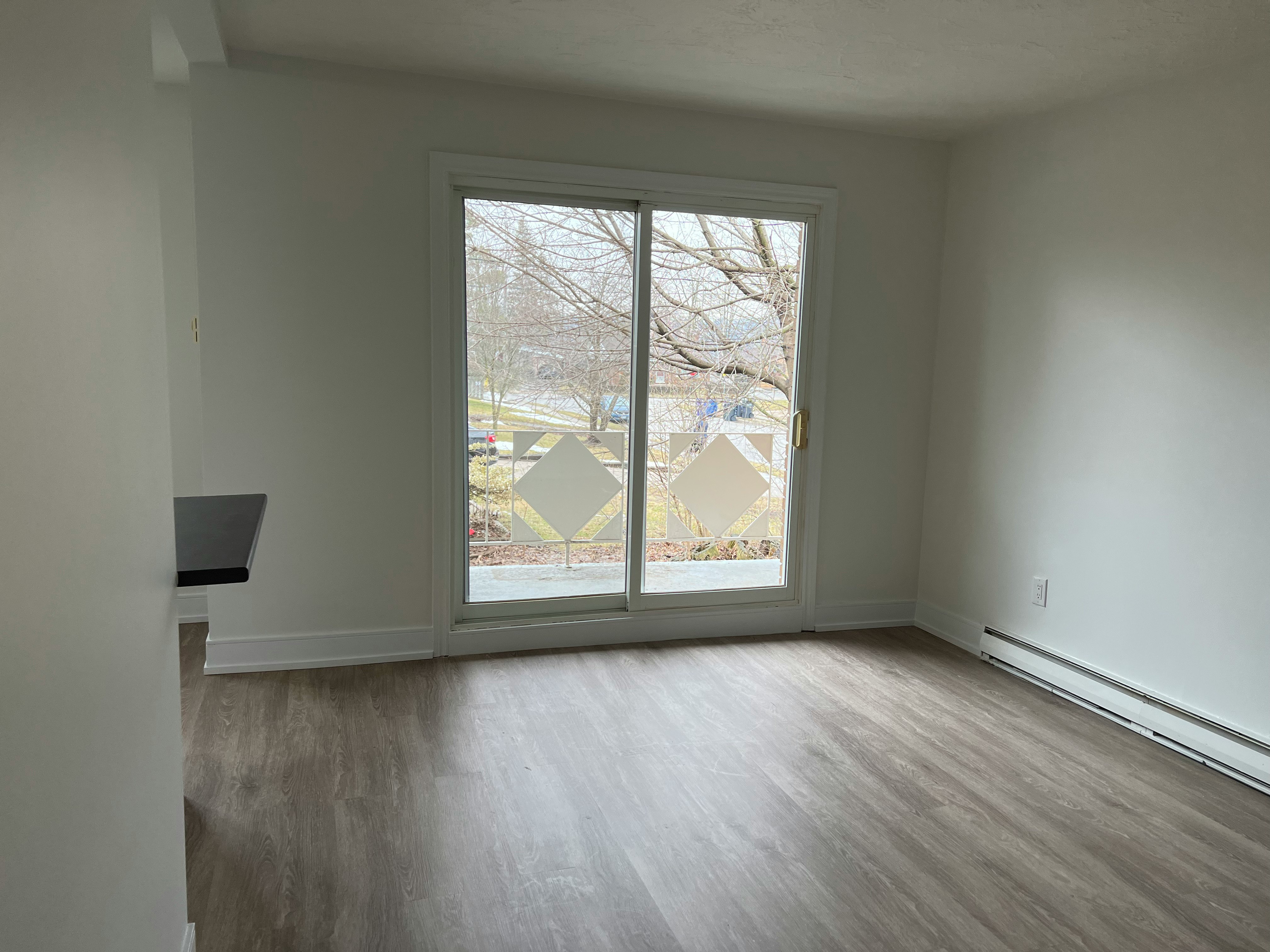 18-61 Ballantyne Avenue, Cambridge, ON, N1R 2R9 - 2