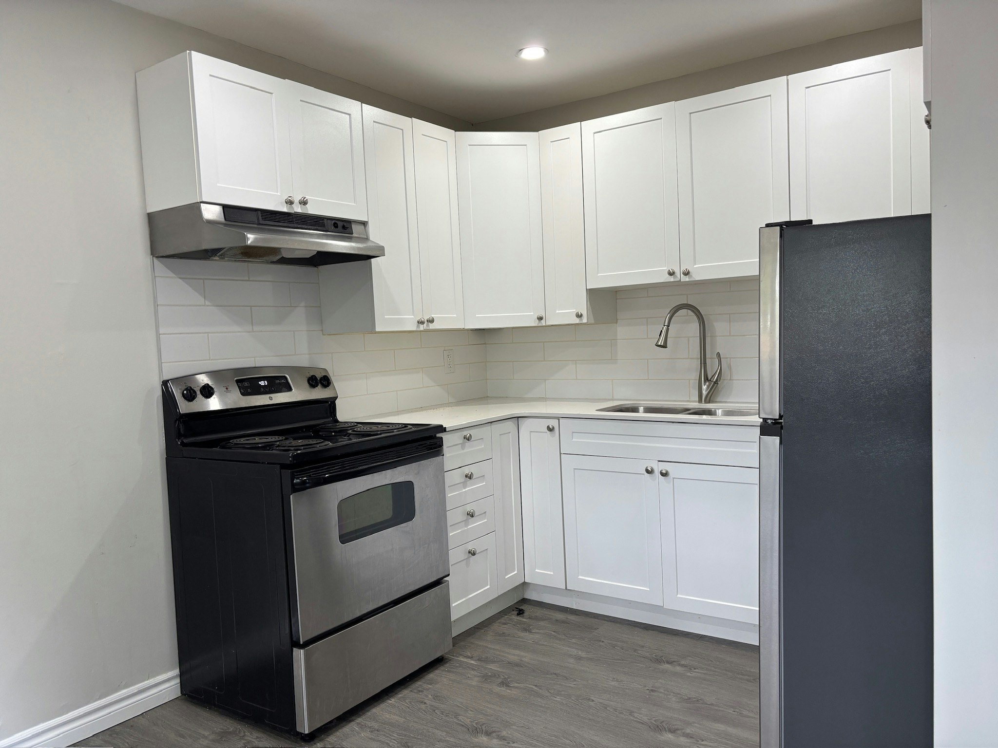 C05-351 Murray Street, Corunna, ON, N0N 1G0 - 3