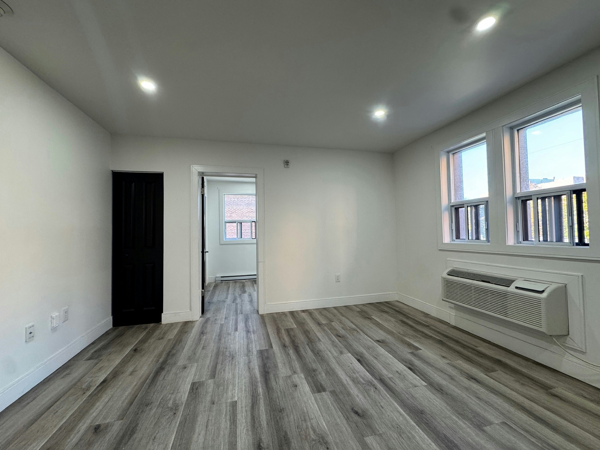 103-444 Park Street West, Windsor, ON, N9A 5V3 - 8