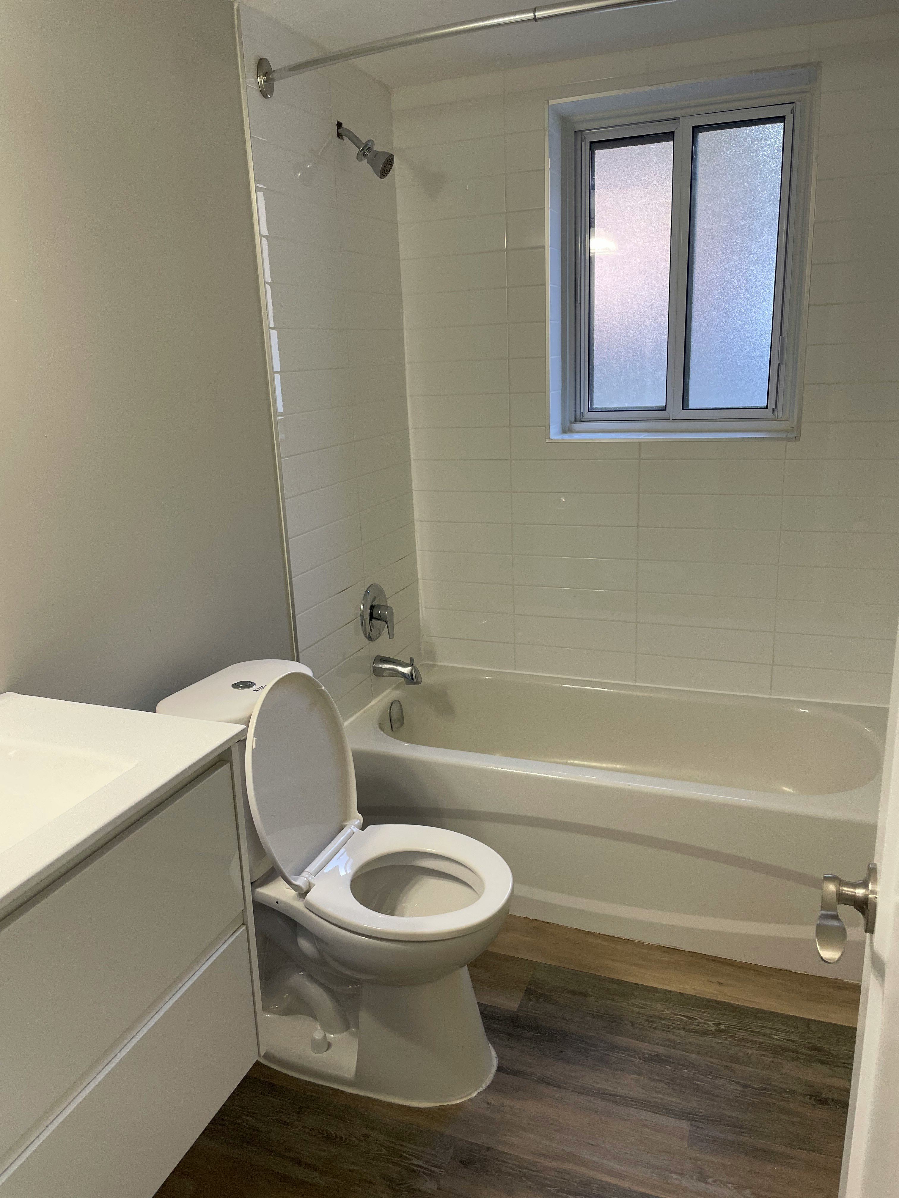 1-2150 Lilnan Court, Burlington, ON, L7R 1X2 - 6
