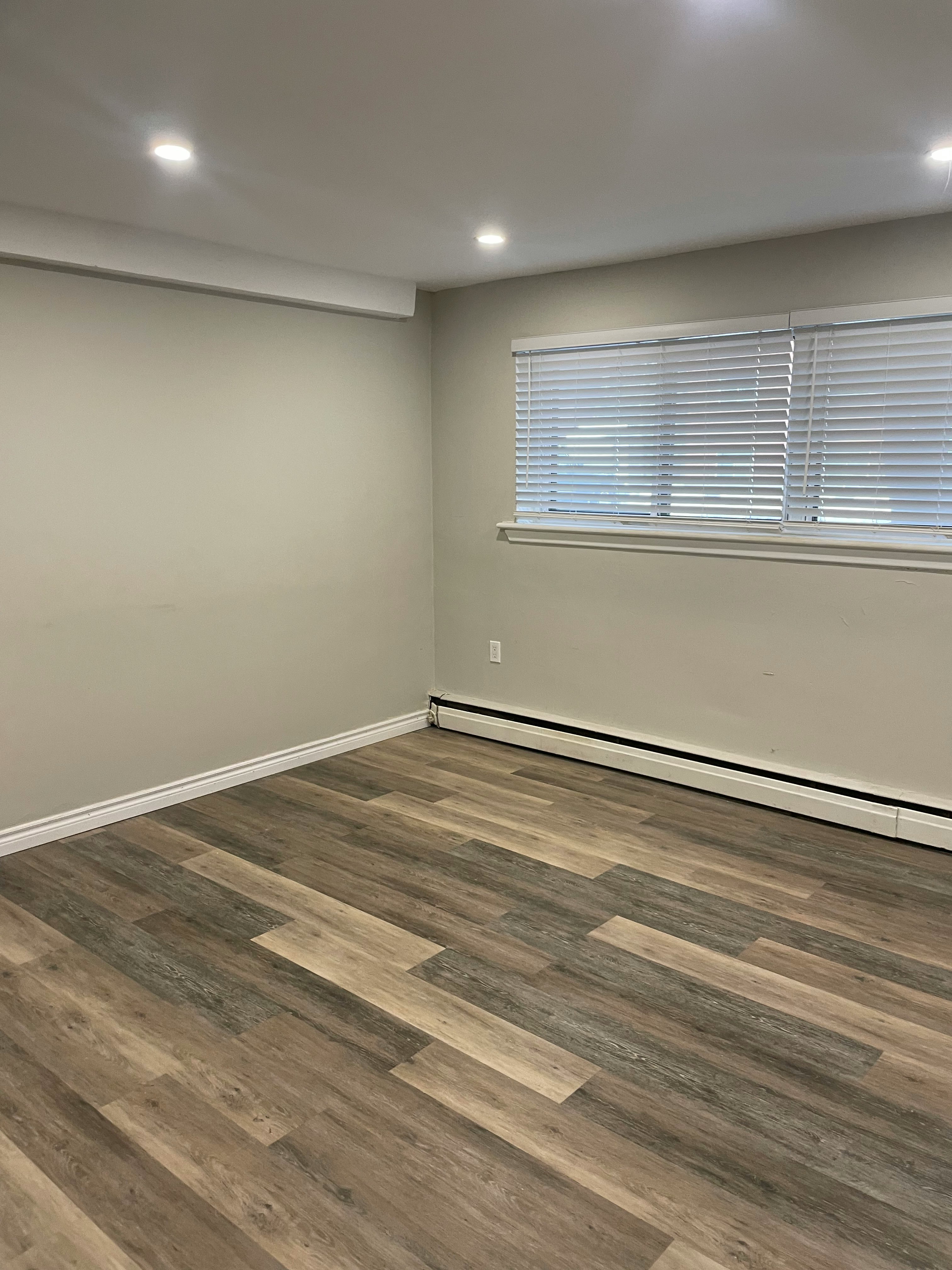 1-2150 Lilnan Court, Burlington, ON, L7R 1X2 - 8