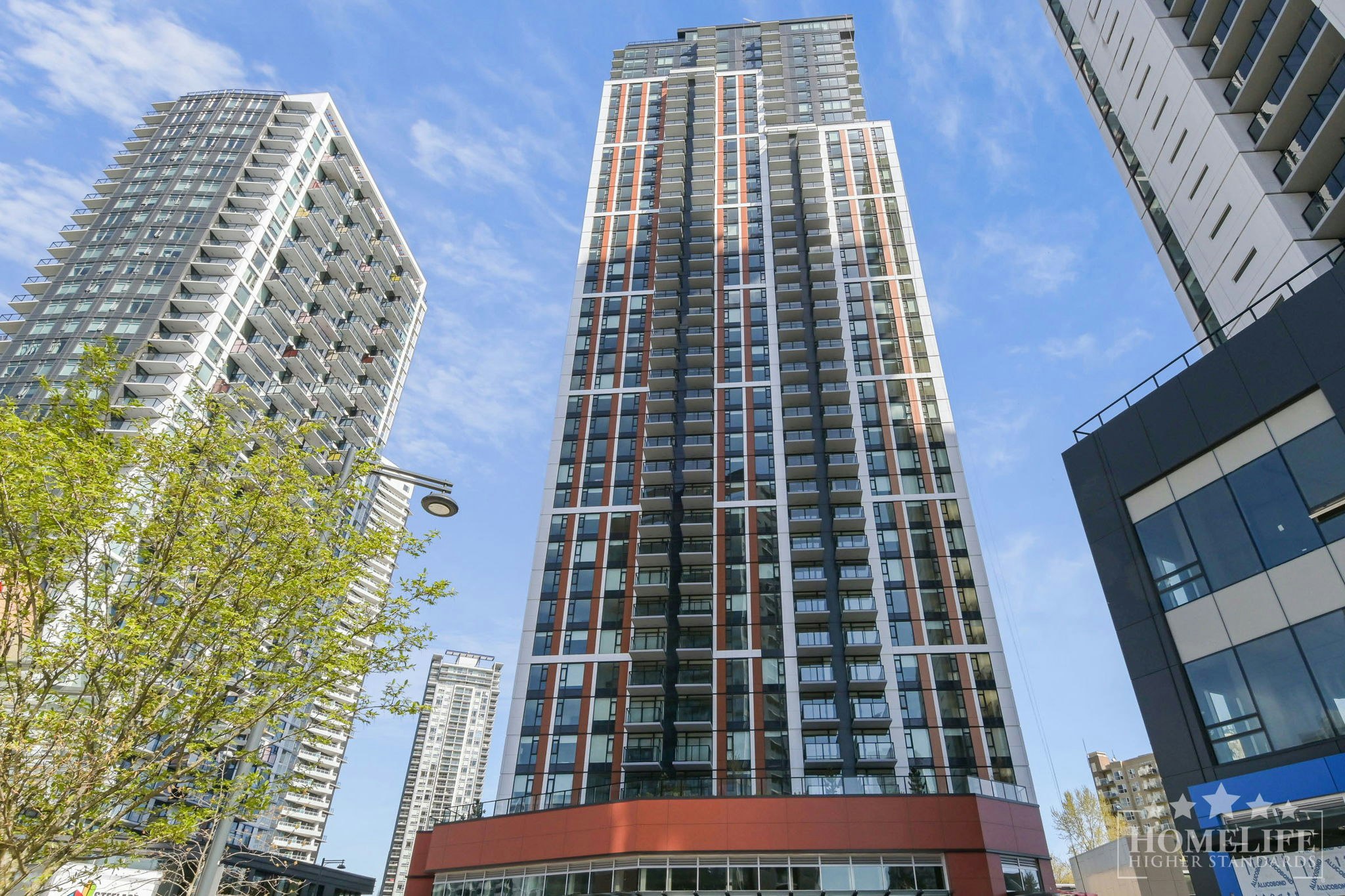 306-13725 George Jct, Surrey, BC, V3T 0V7