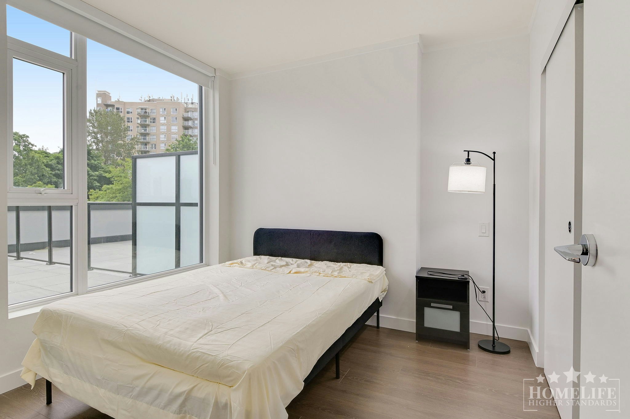 306-13725 George Jct, Surrey, BC, V3T 0V7 - 8