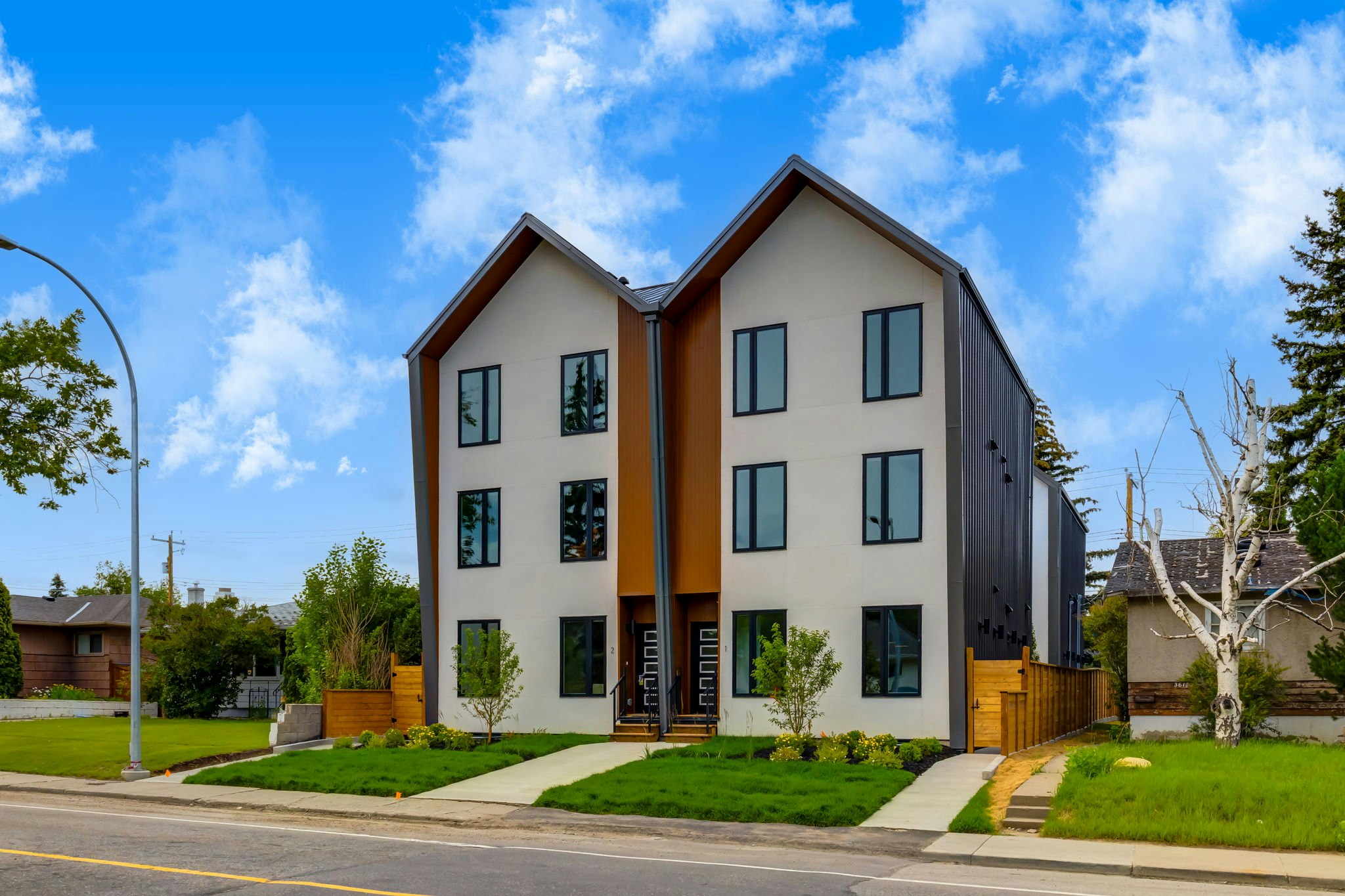 8-3616 Richmond Road Southwest, Calgary, AB, T3E 4N9