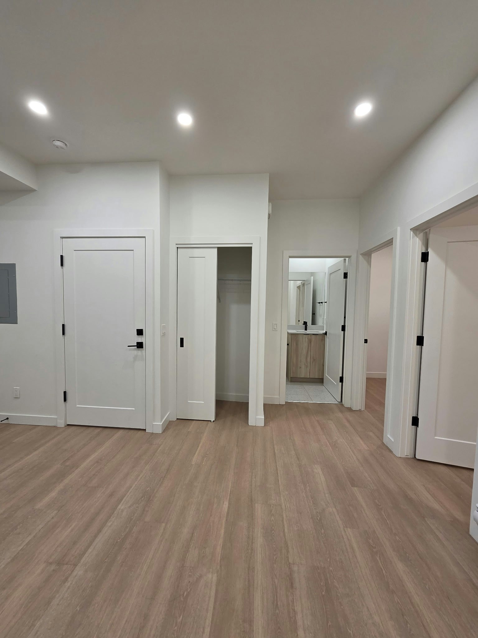 8-3616 Richmond Road Southwest, Calgary, AB, T3E 4N9 - 7