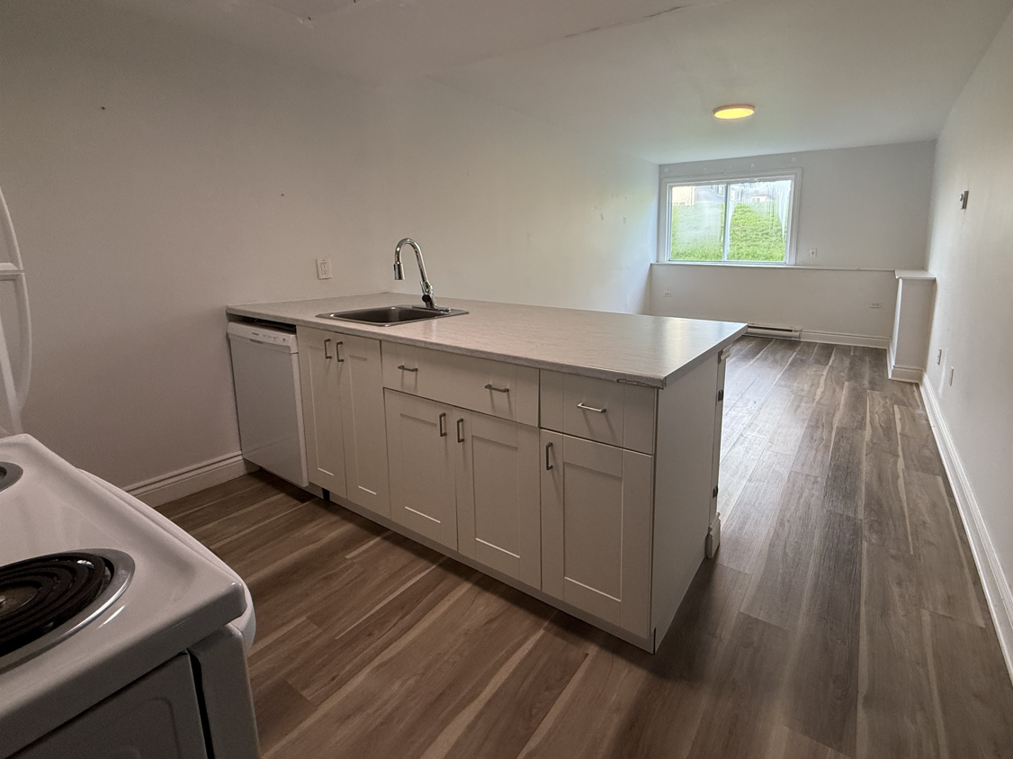 325-2,  Coldbrook Crescent, Saint John, NB, E2J 3Z4
