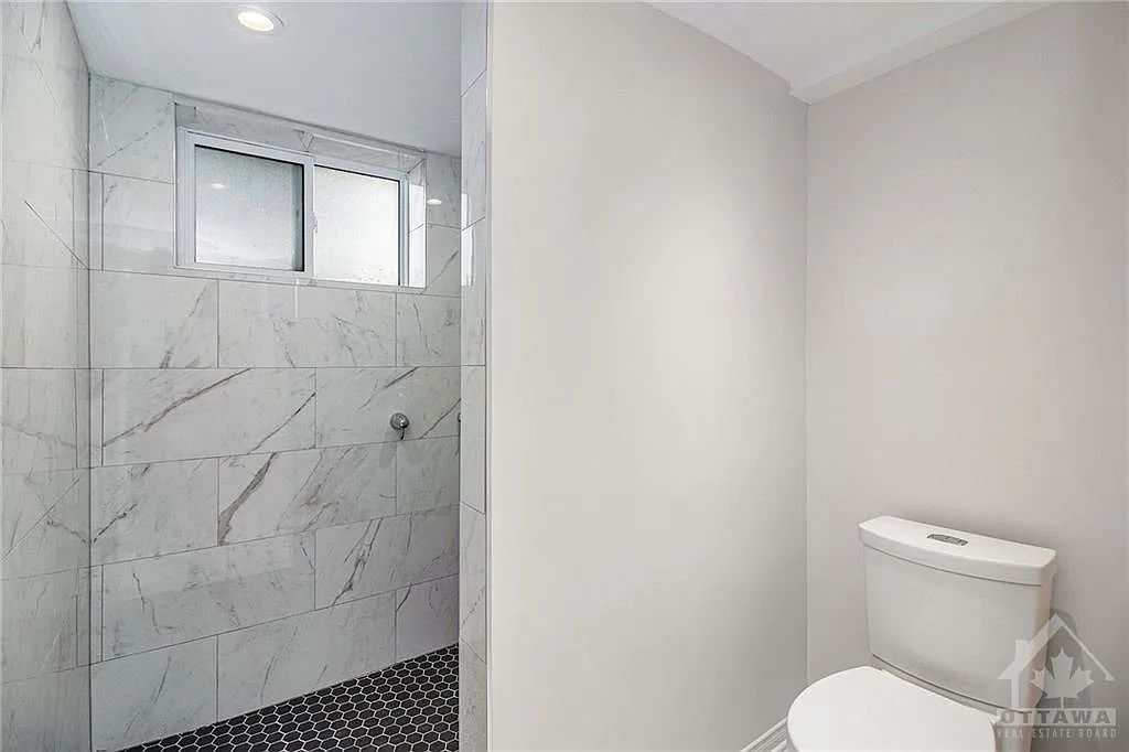 2-2483 Clementine Boulevard, Ottawa, ON, K1V 8E3 - 11