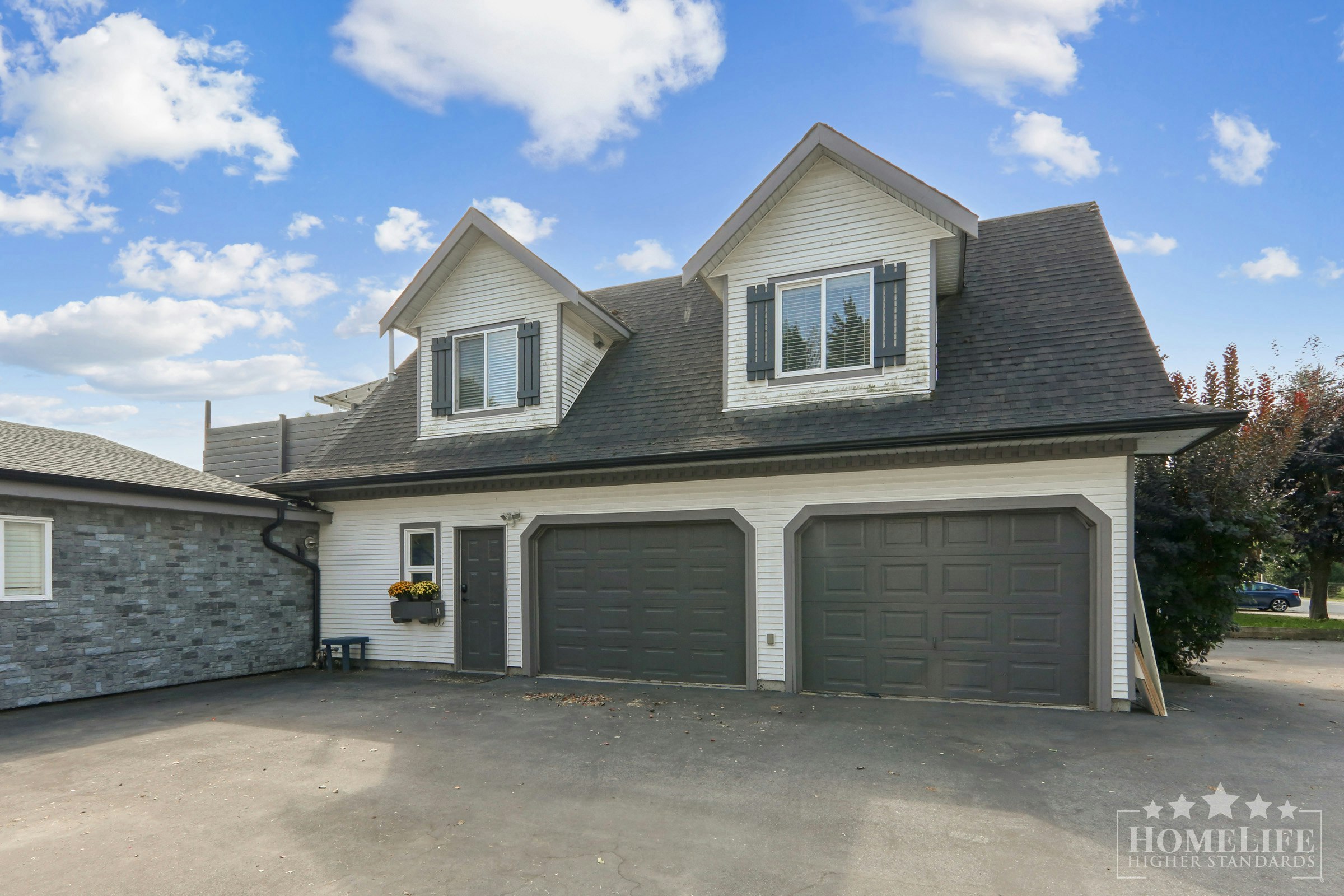 Coach House-11070 Mcsween Road, Chilliwack, BC, V2P 7Z7