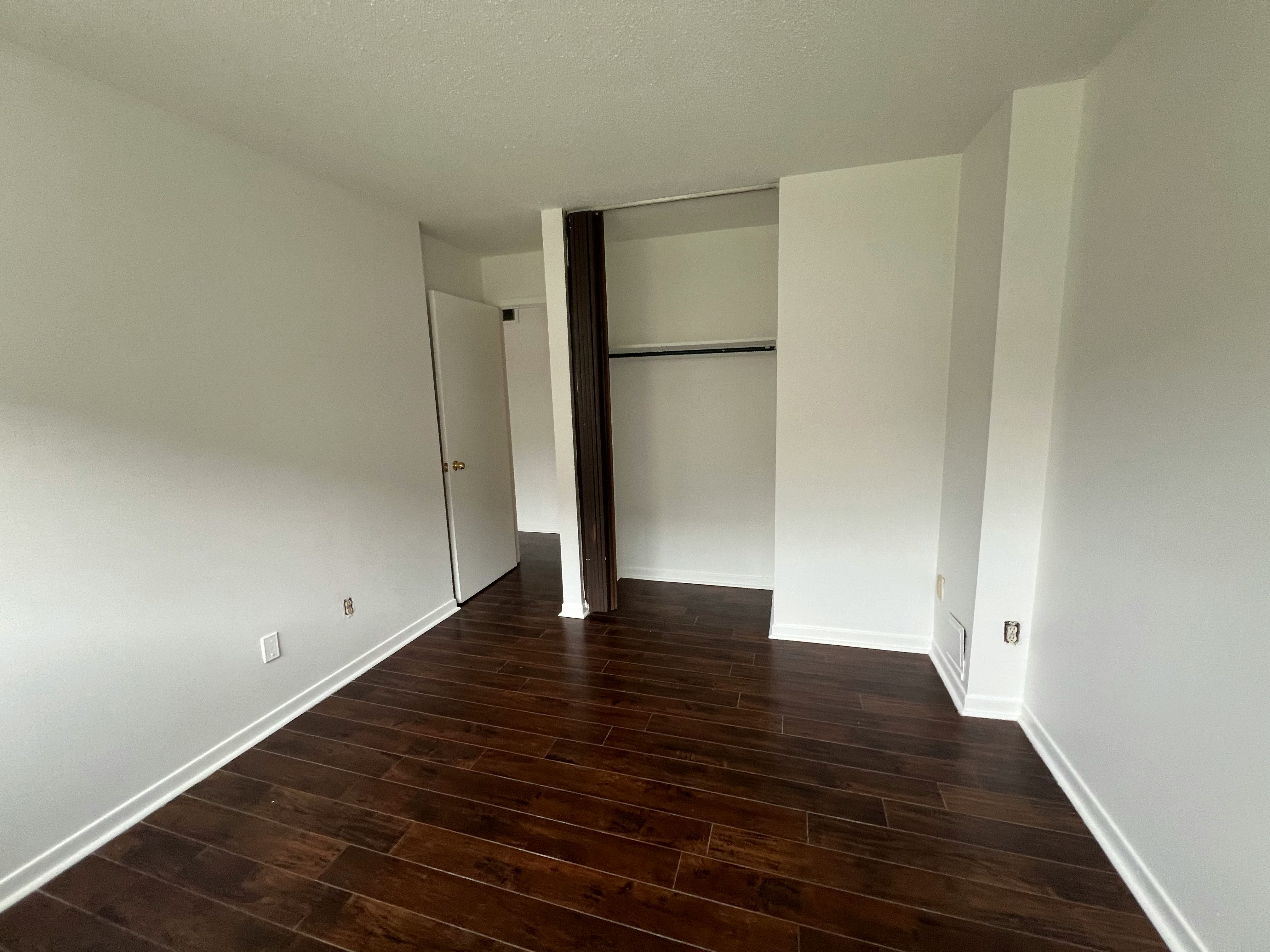 109-425 Rathburn Road East, Mississauga, ON, L4Z 1V6 - 7