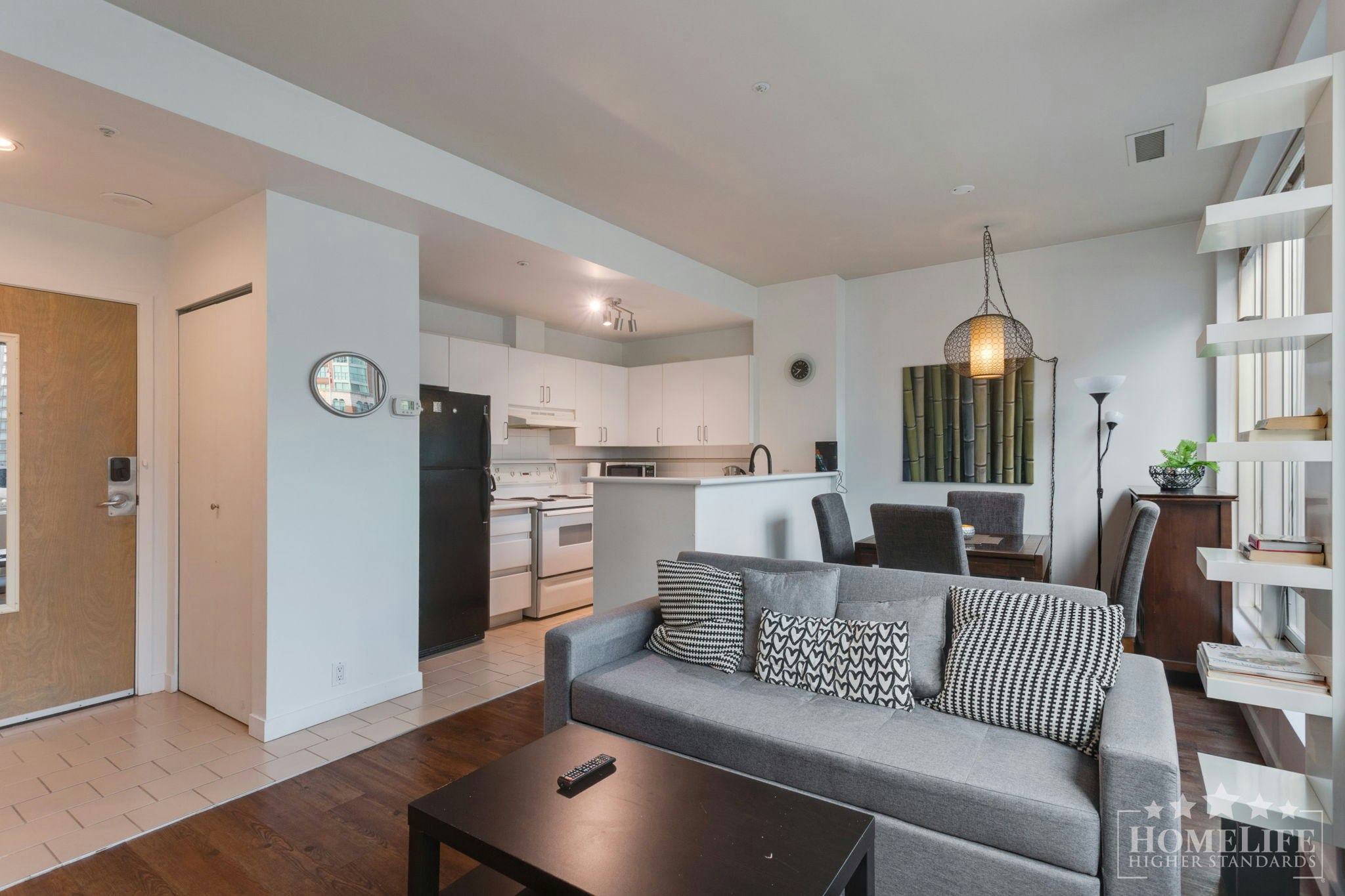 309-989 Nelson Street, Vancouver, BC, V6Z 2S1 - 3