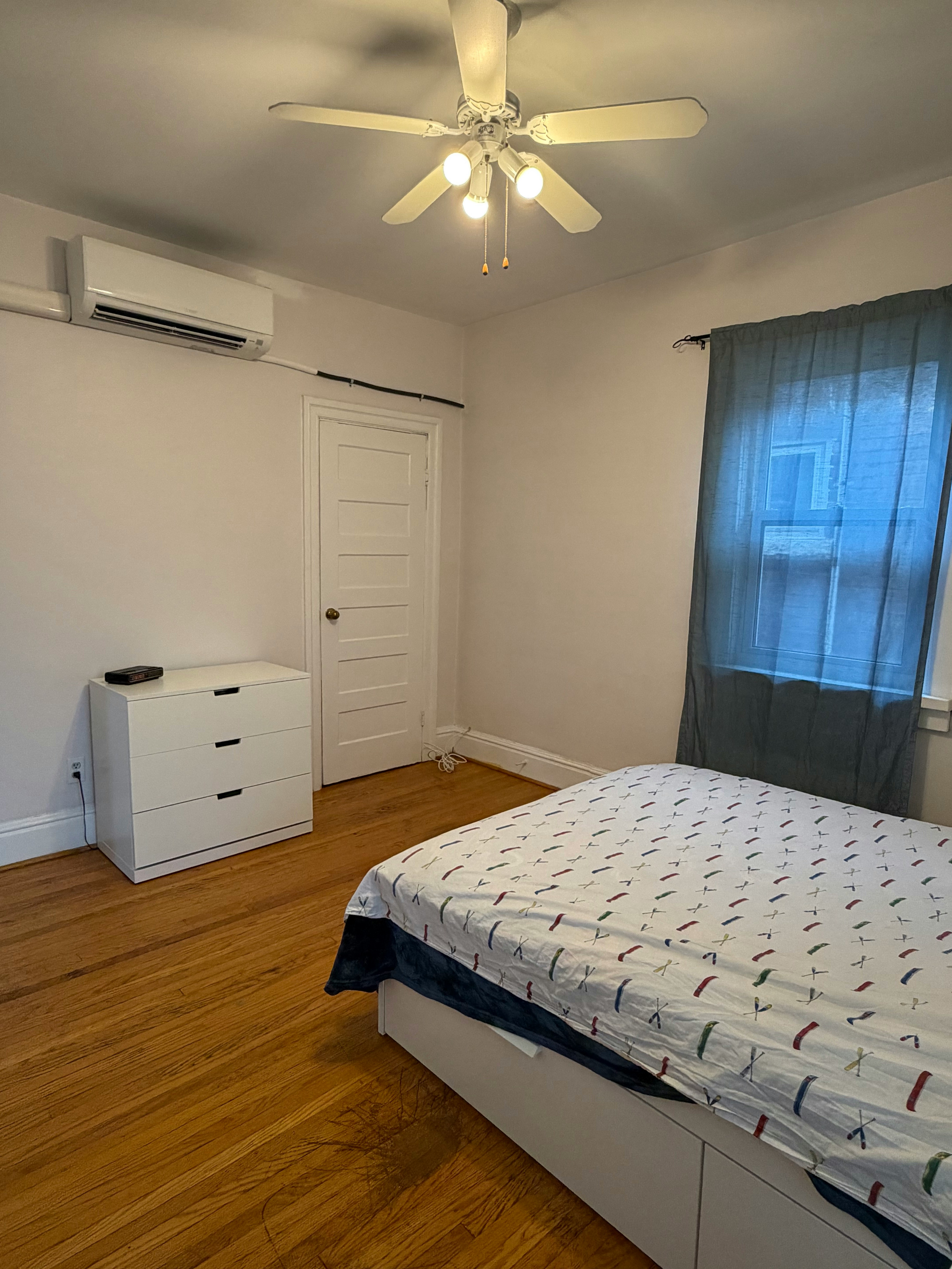 2nd Floor-573 Ossington Avenue, Toronto, ON, M6G 3T4 - 9