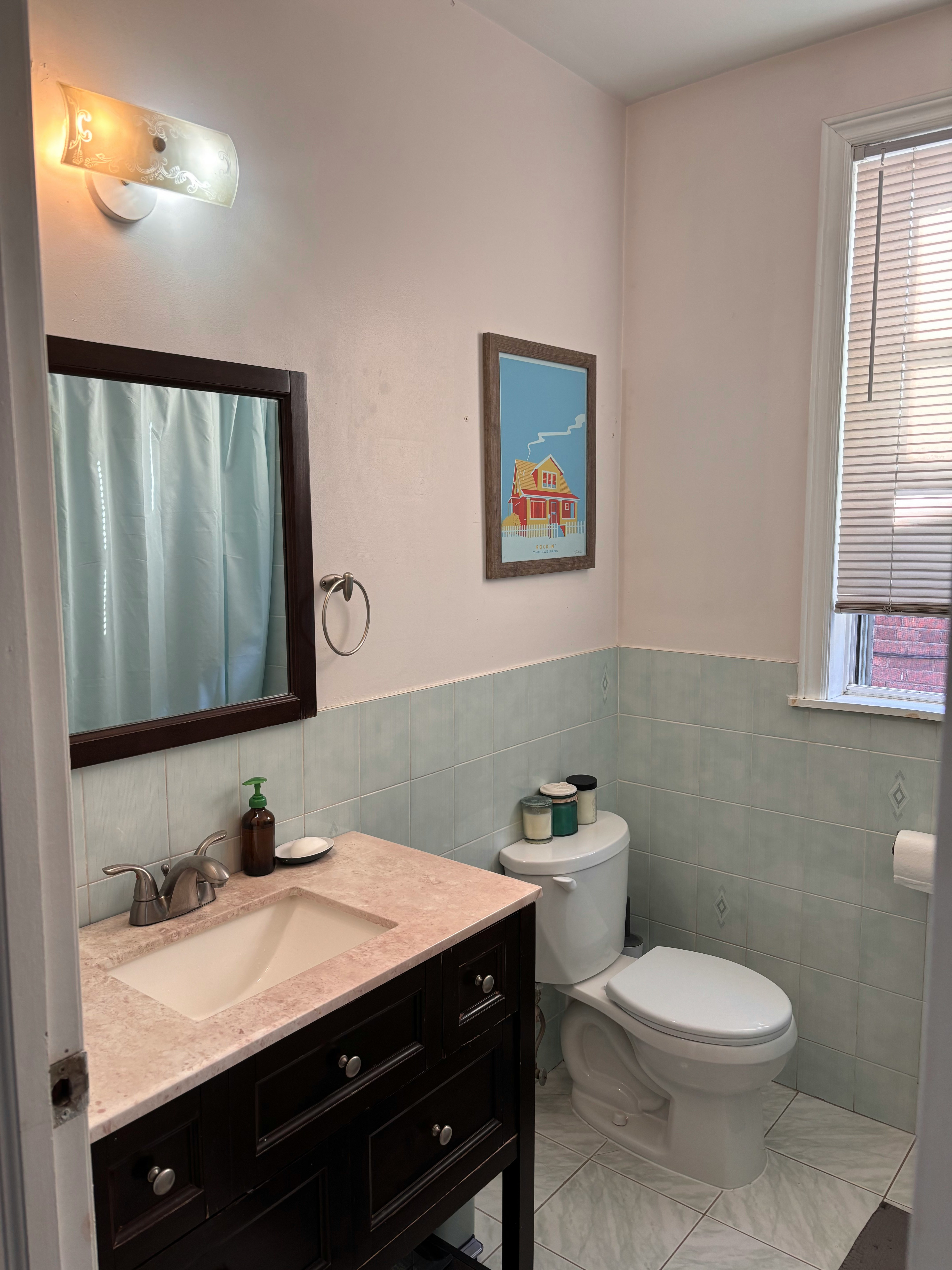 2nd Floor-573 Ossington Avenue, Toronto, ON, M6G 3T4 - 7