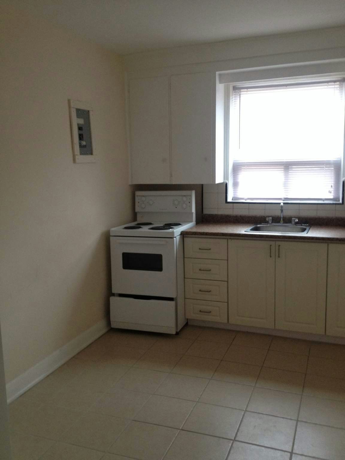 1 Bedroom-2903 Saint Clair Avenue East, Toronto, ON, M4B 1N5 - 6