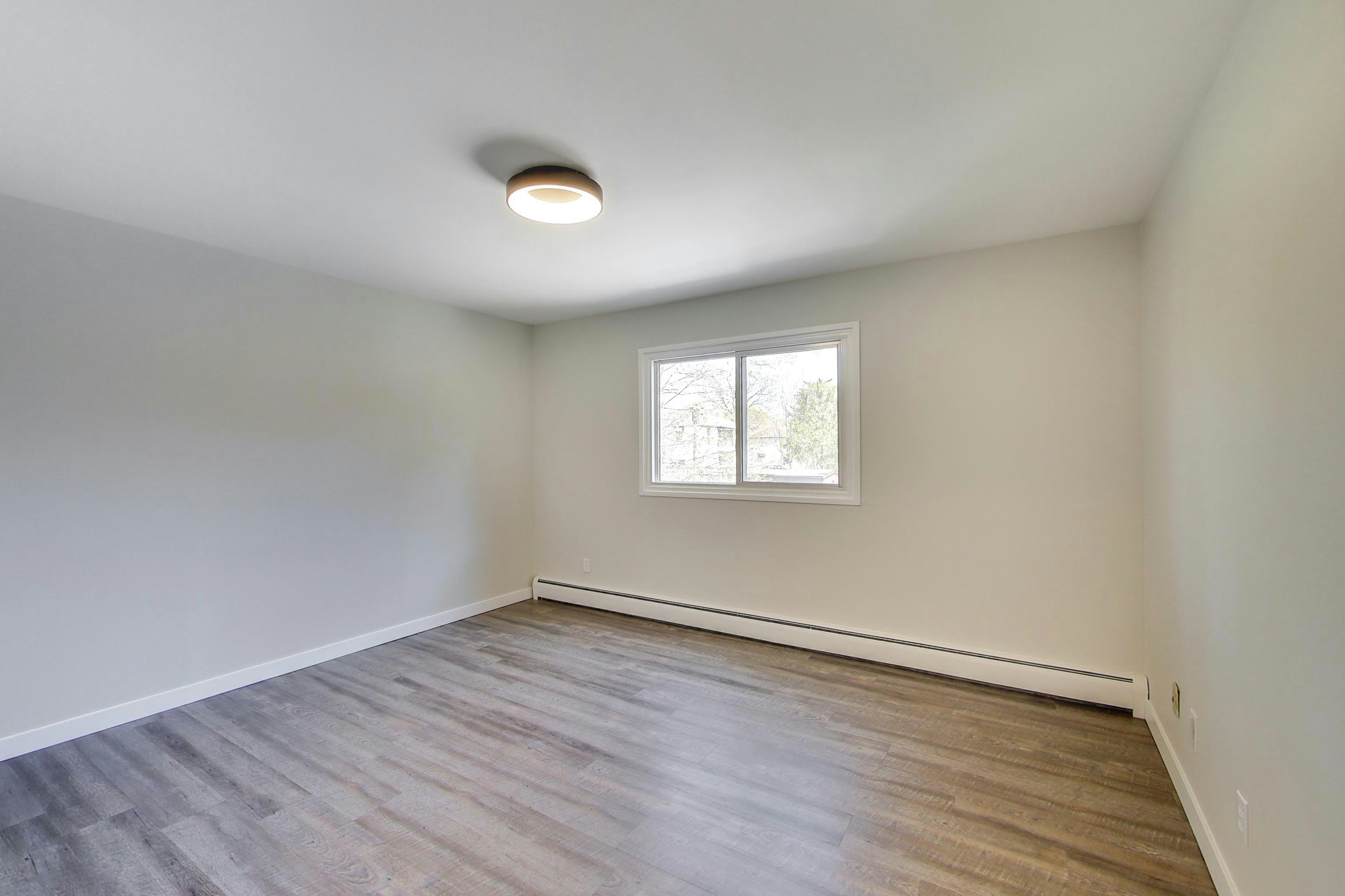 108-233 Durand Street, Sarnia, ON, N7T 5A5 - 14
