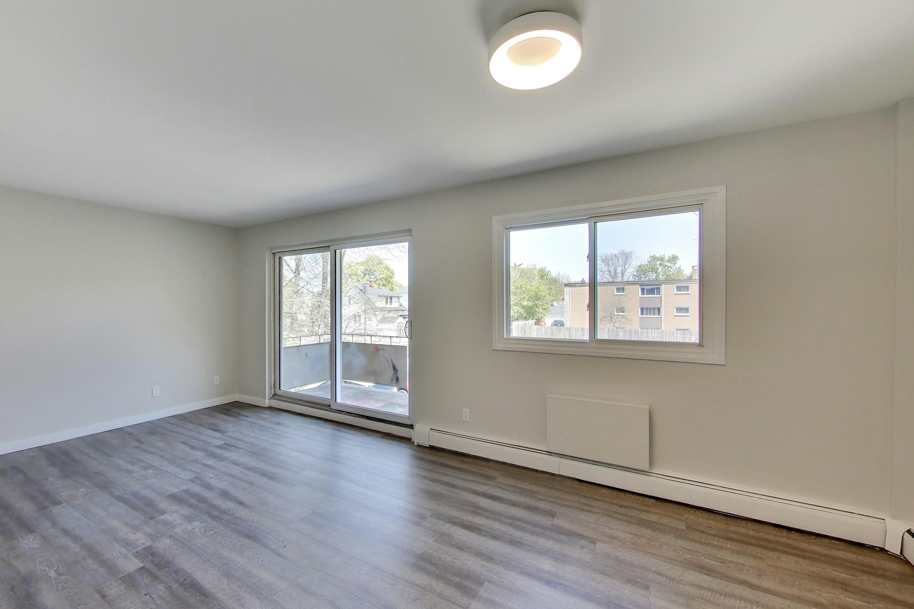 303-233 Durand Street, Sarnia, ON, N7T 5A5 - 11