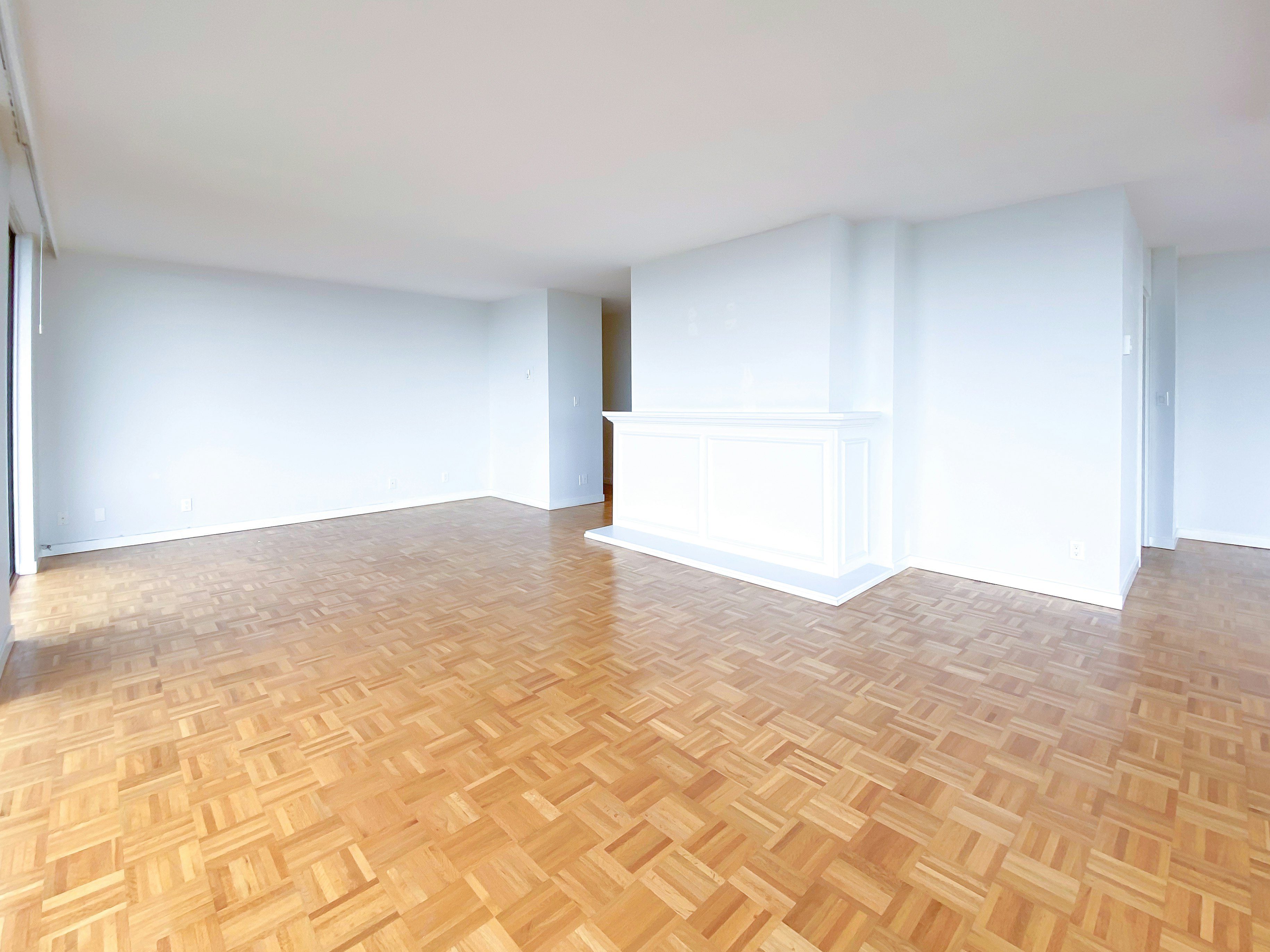 1-935 Marine Drive, West Vancouver, BC, V7T 1A7 - 3