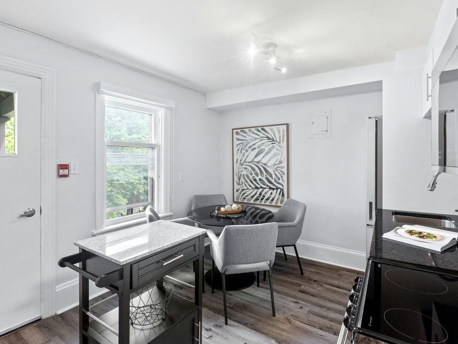 12-360 Friel Street, Ottawa, ON, K1N 7W7 - 2
