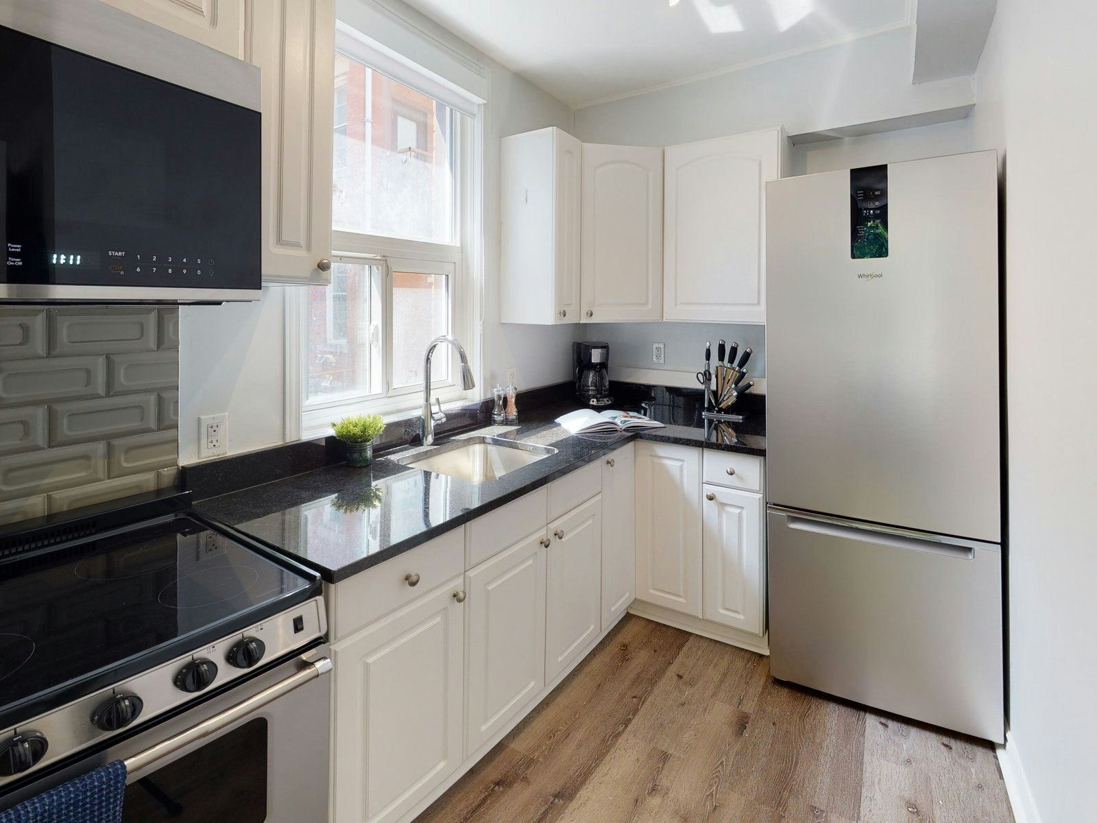 12-360 Friel Street, Ottawa, ON, K1N 7W7 - 25