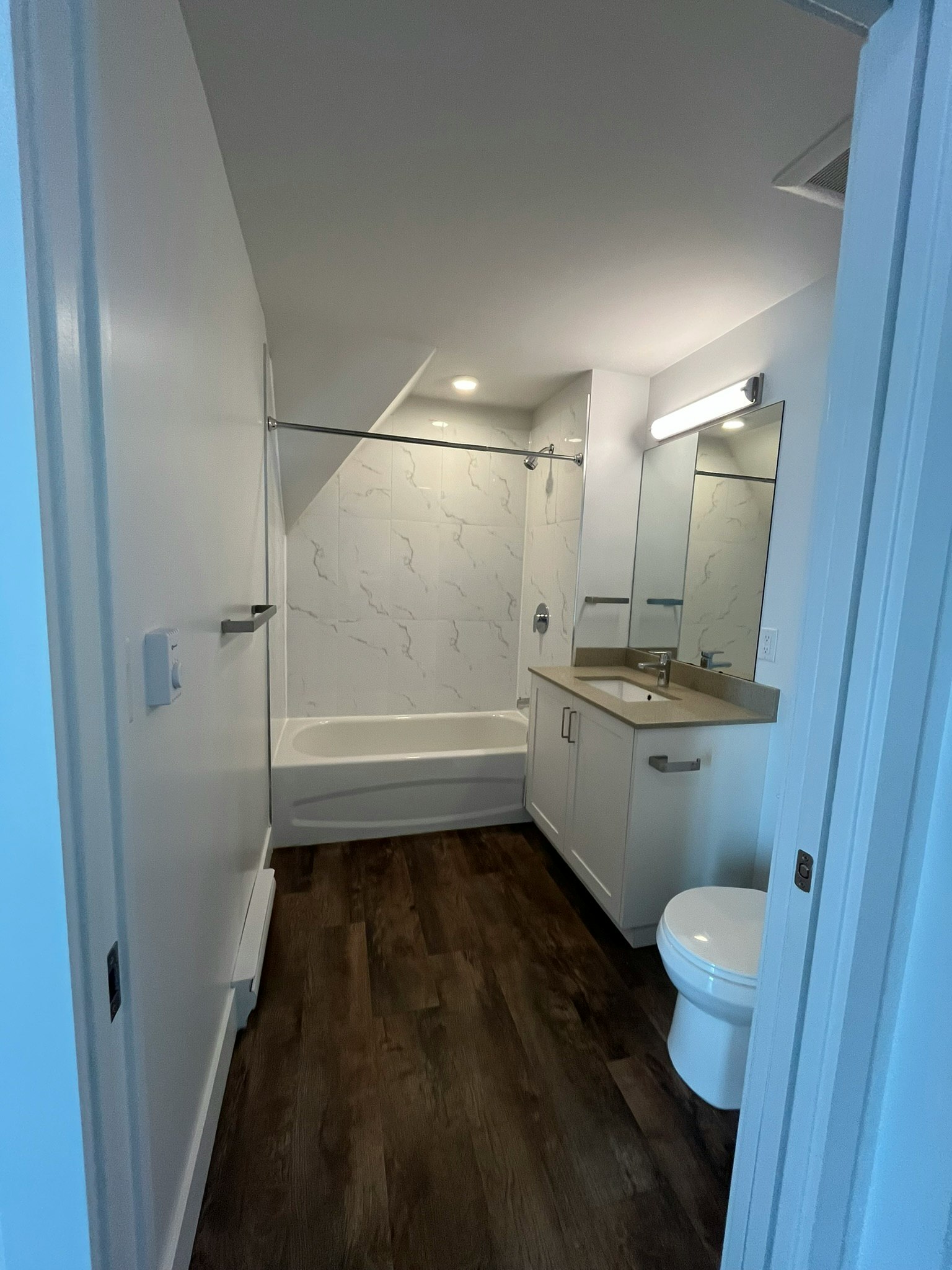 33-1539 Comox Street, Vancouver, BC, V6G 1P3 - 12