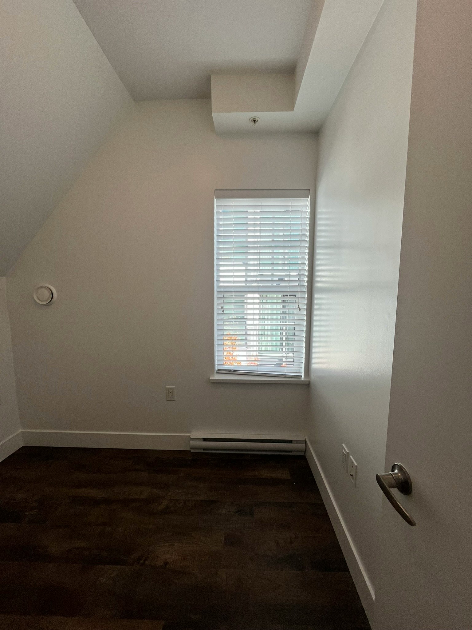 33-1539 Comox Street, Vancouver, BC, V6G 1P3 - 14