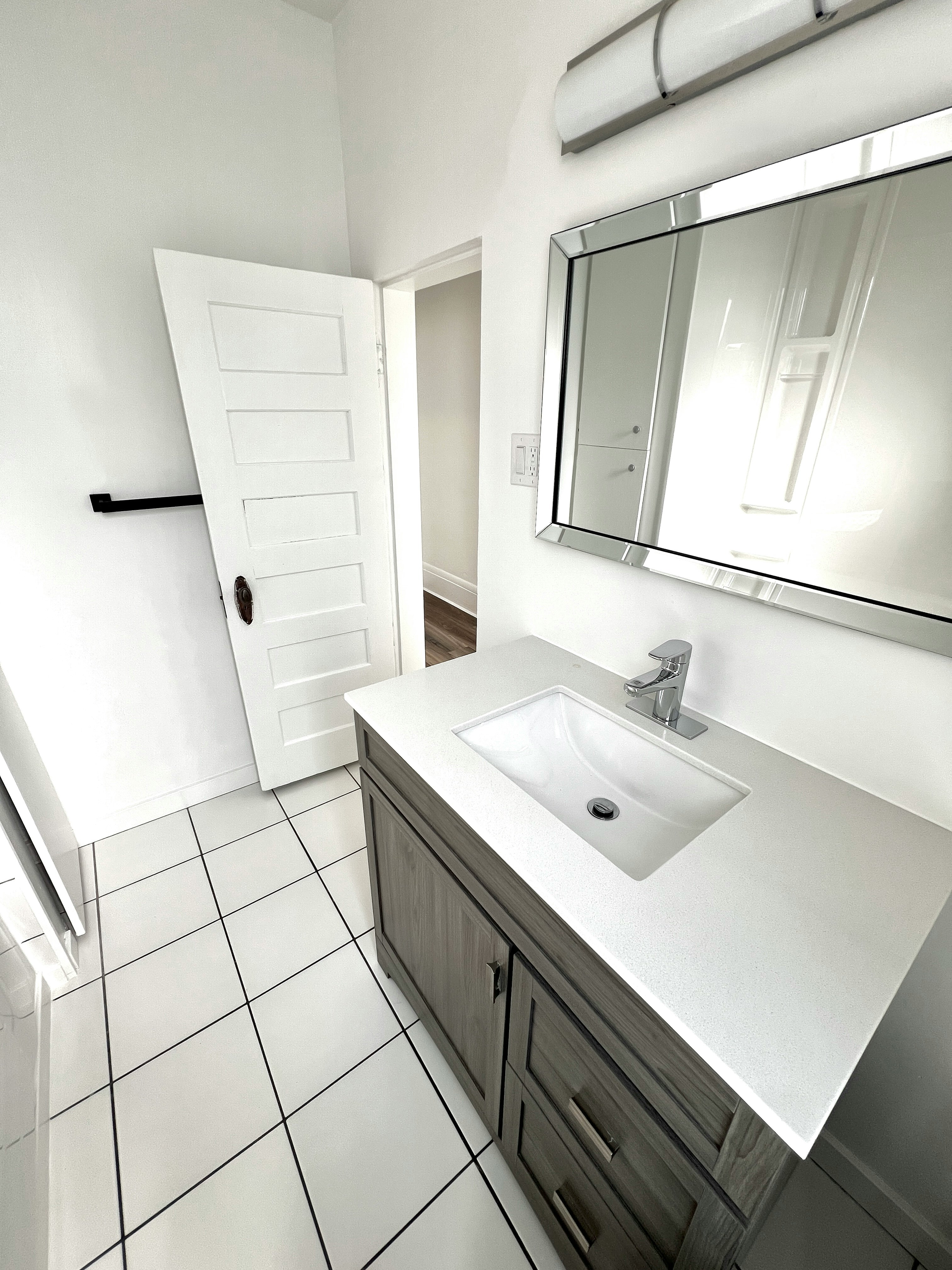 4-1546 Nelson Street, Vancouver, BC, V6G 1M1 - 7