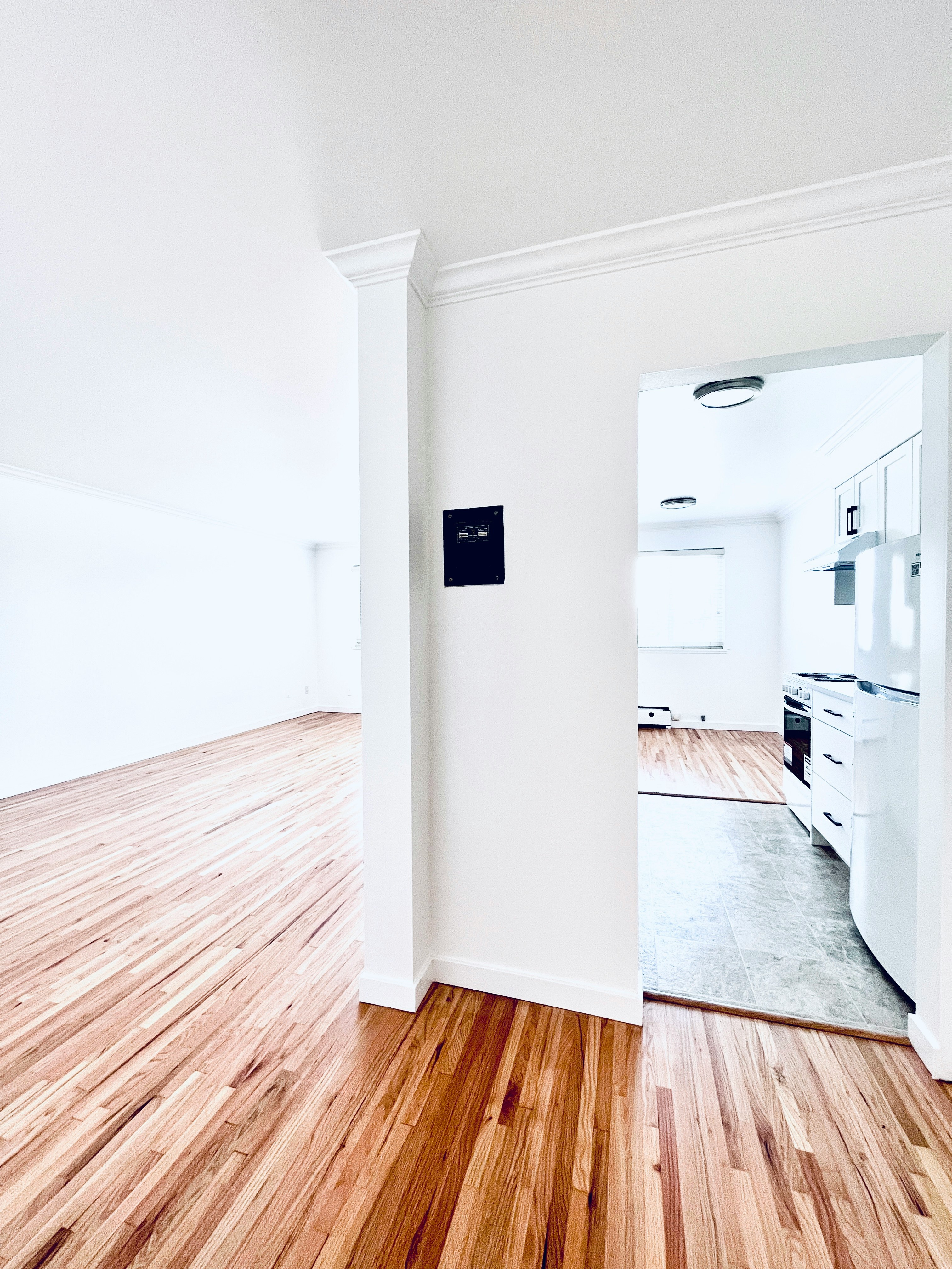 105-1280 Madison Avenue, Burnaby, BC, V5C 4Y5 - 10