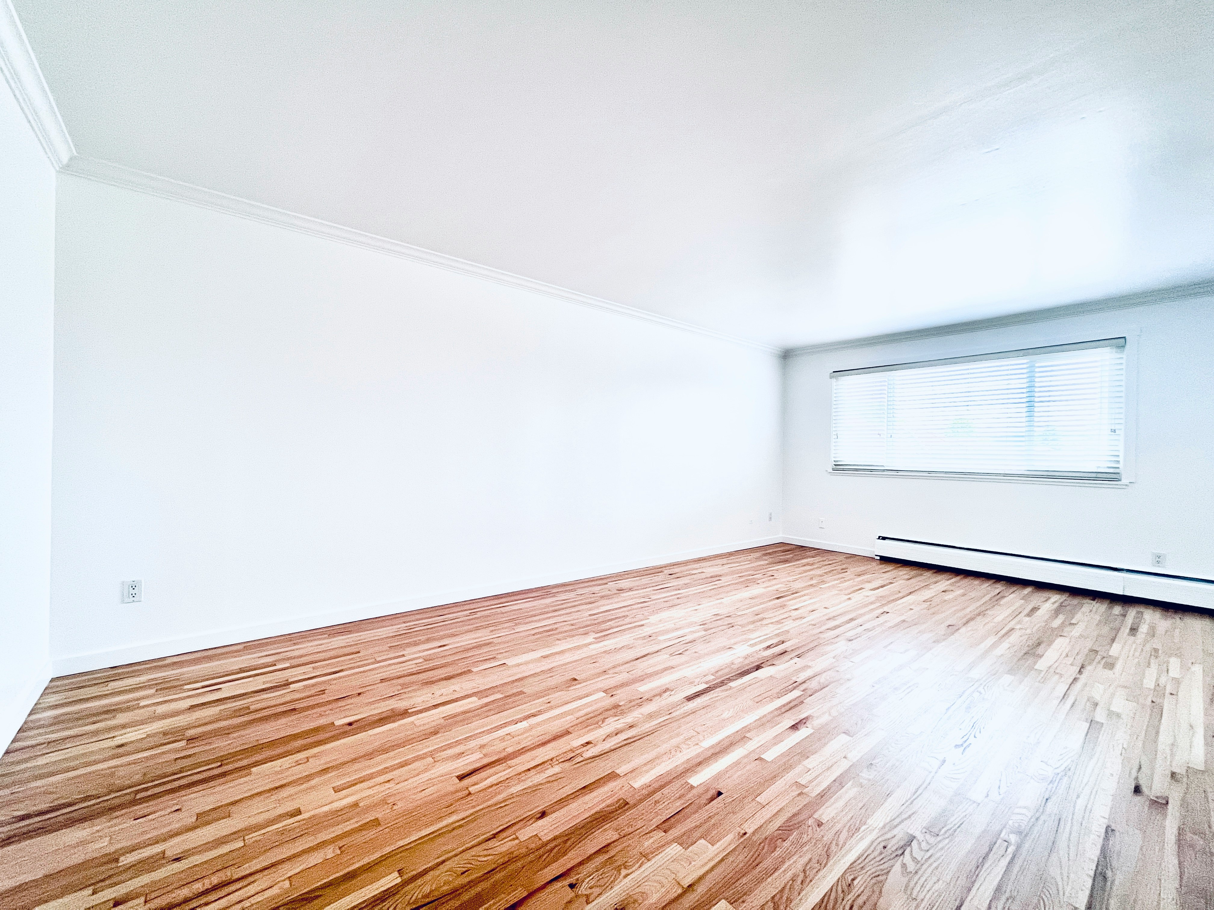 105-1280 Madison Avenue, Burnaby, BC, V5C 4Y5 - 9